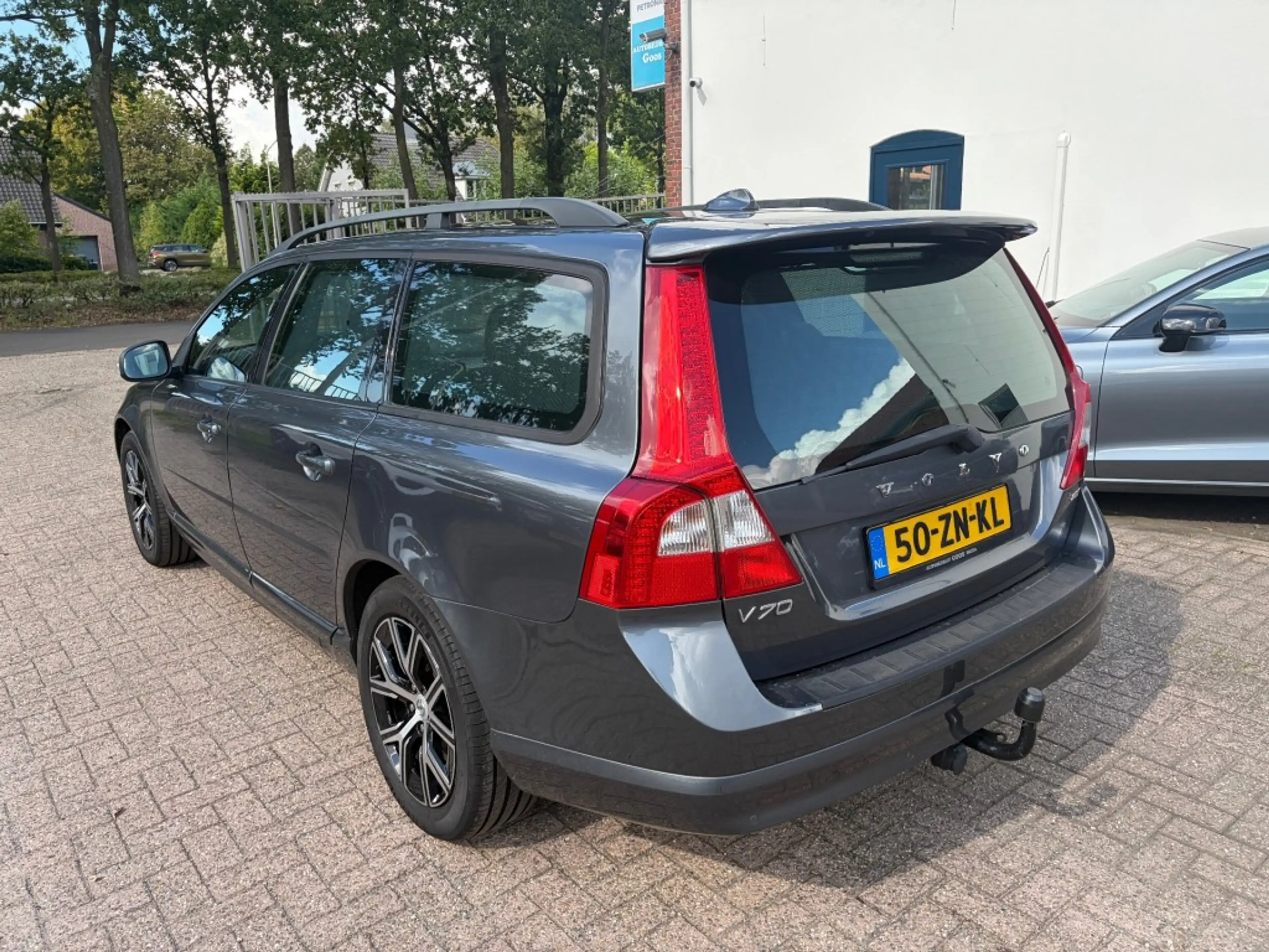 Volvo V70 2.5T Momentum Leder Trekhaak — photo 6