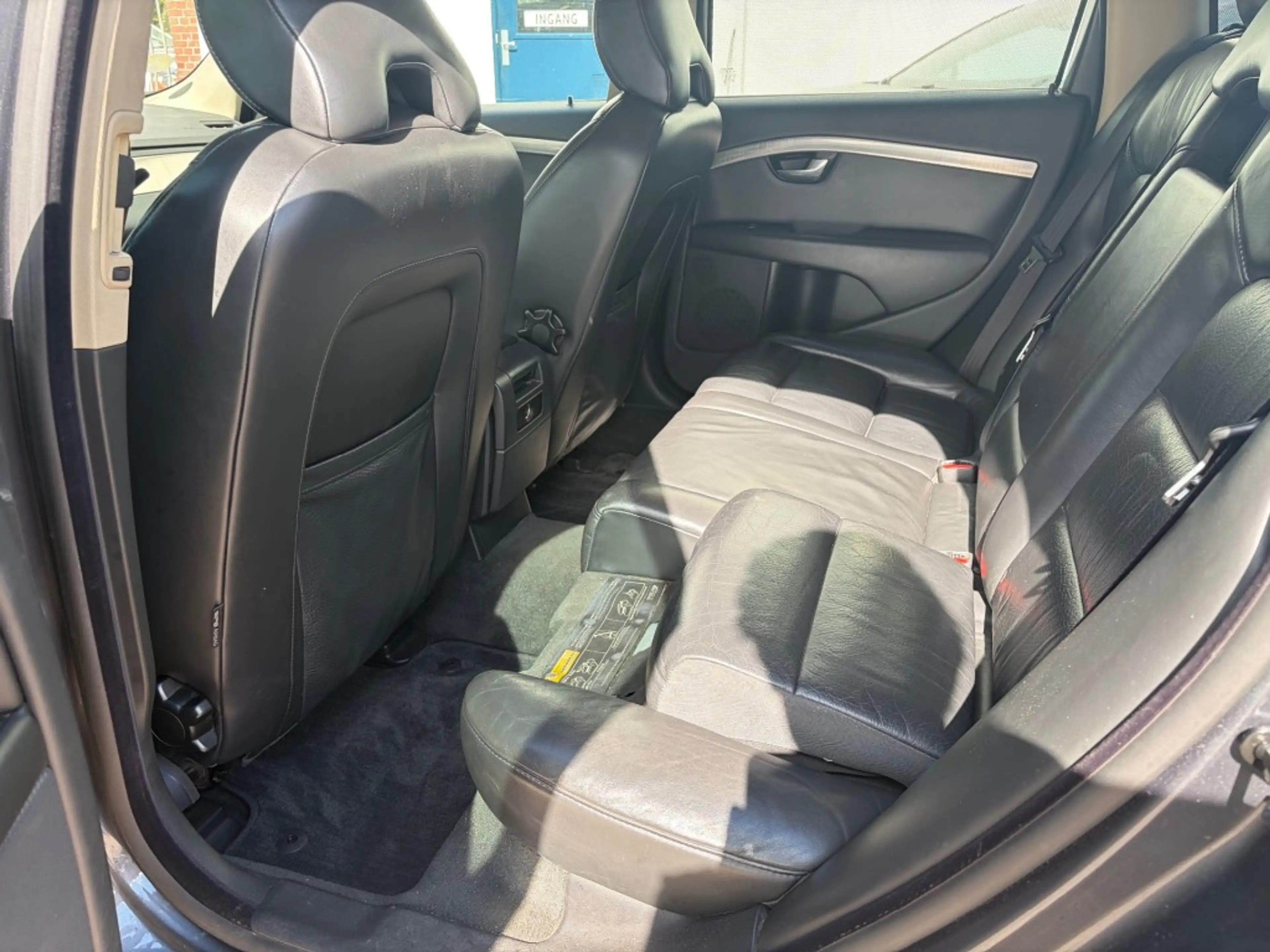 Volvo V70 2.5T Momentum Leder Trekhaak — photo 15