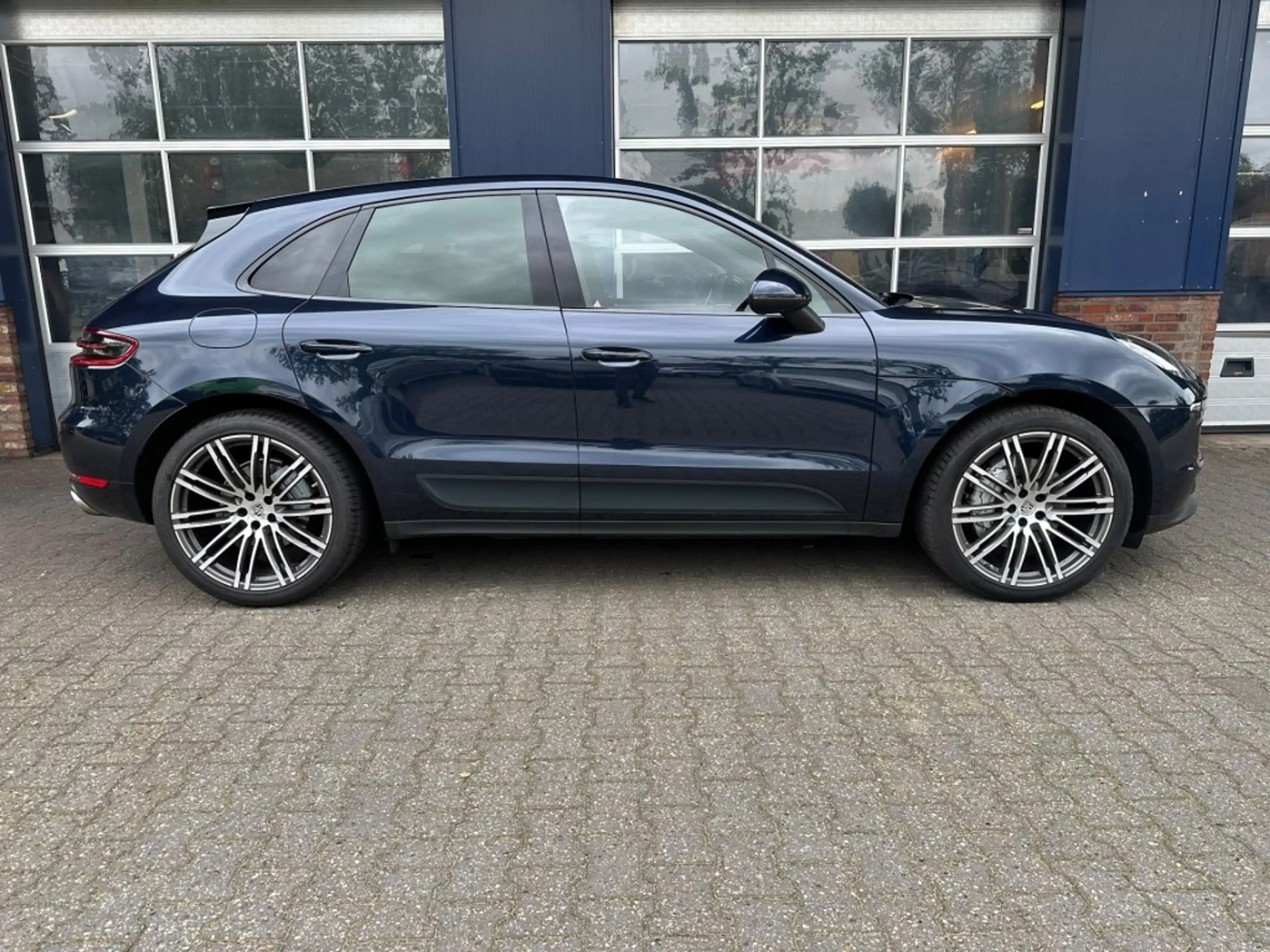 Porsche Macan 3.0 S, Pano, Eletrische Trekhaak, Luchtvering, Bos — photo 7