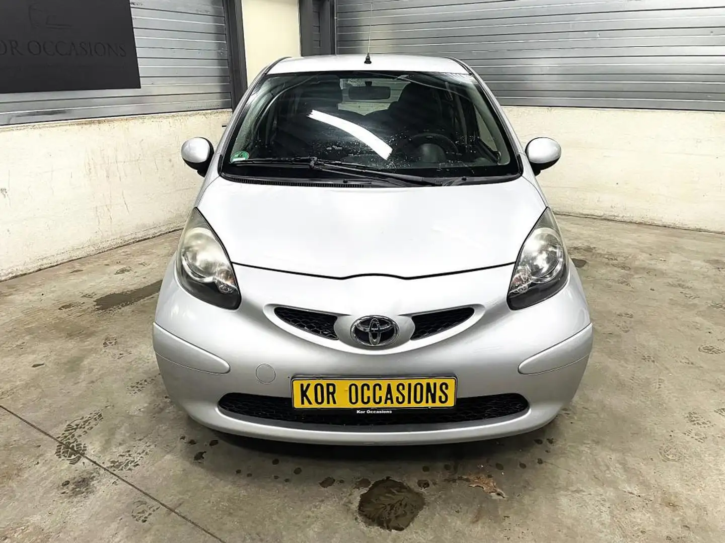 Toyota Aygo 1.0-12V + AIRCO APK elektrisch pakket 5 deurs Grau - 2