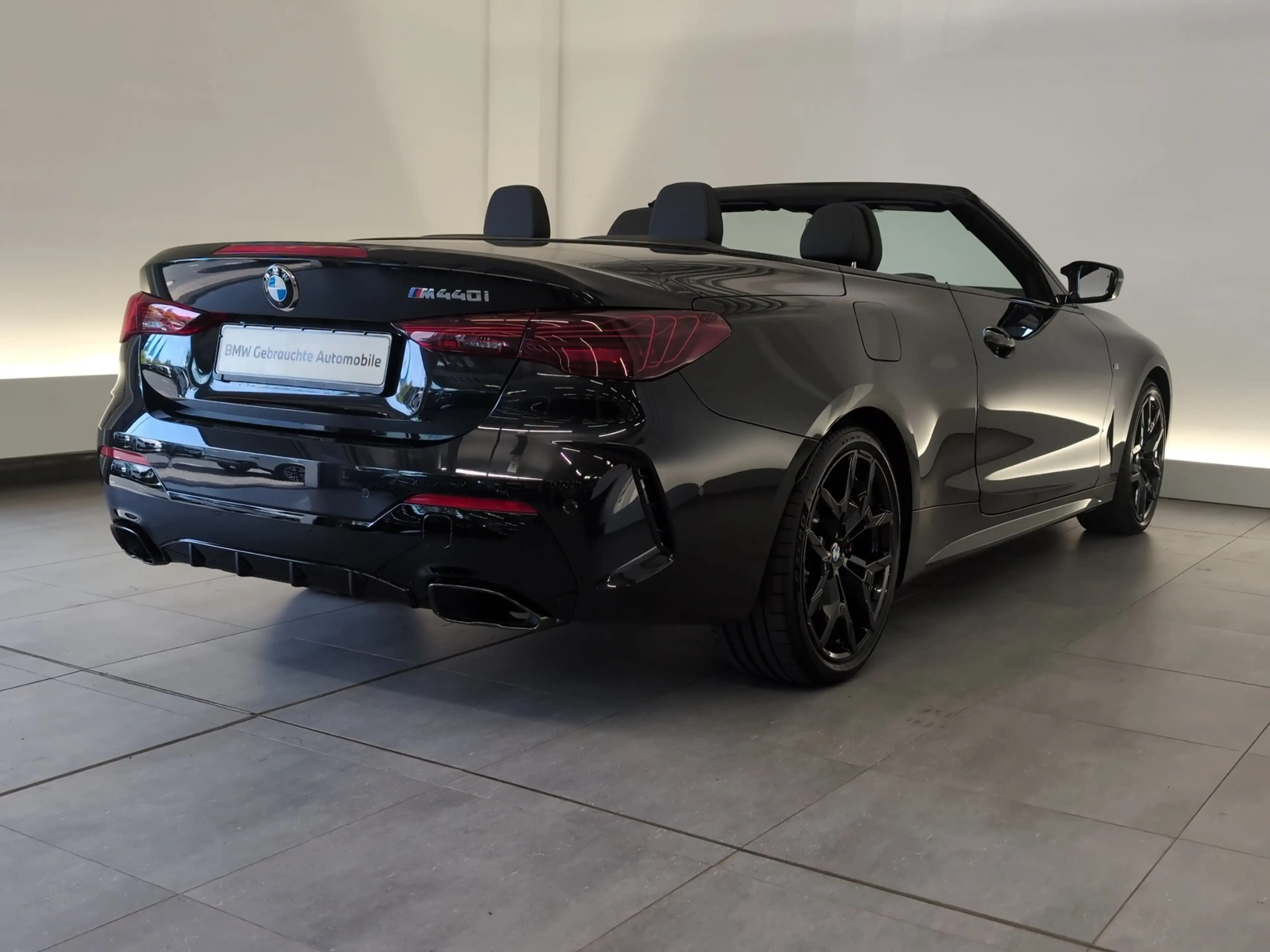 BMW M4 i xDrive Cabrio M Sport Pro Navi/LED/360° — photo 9