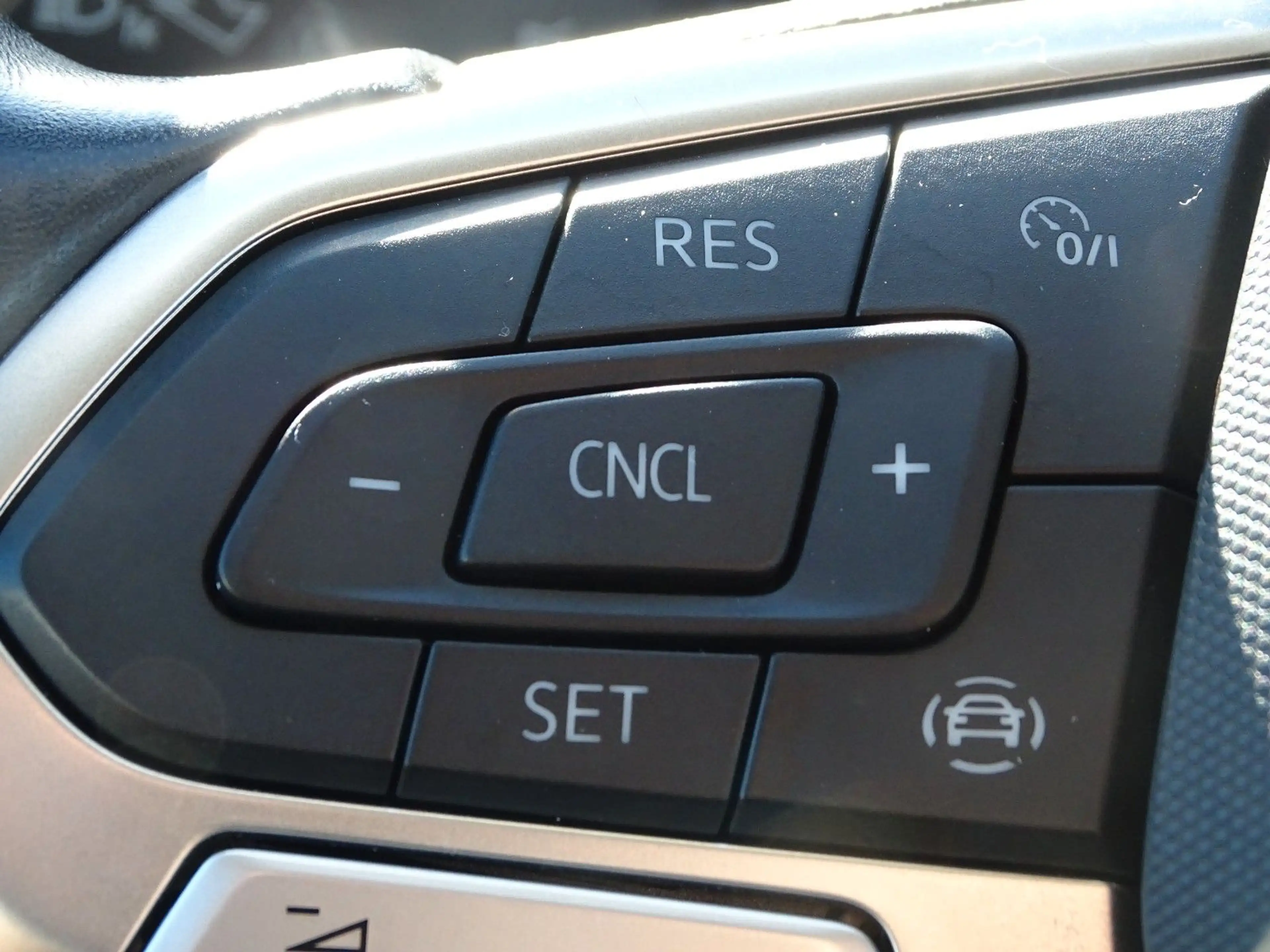 Volkswagen T-Cross Life*KAMERA*AHK*USB*ACC — photo 21