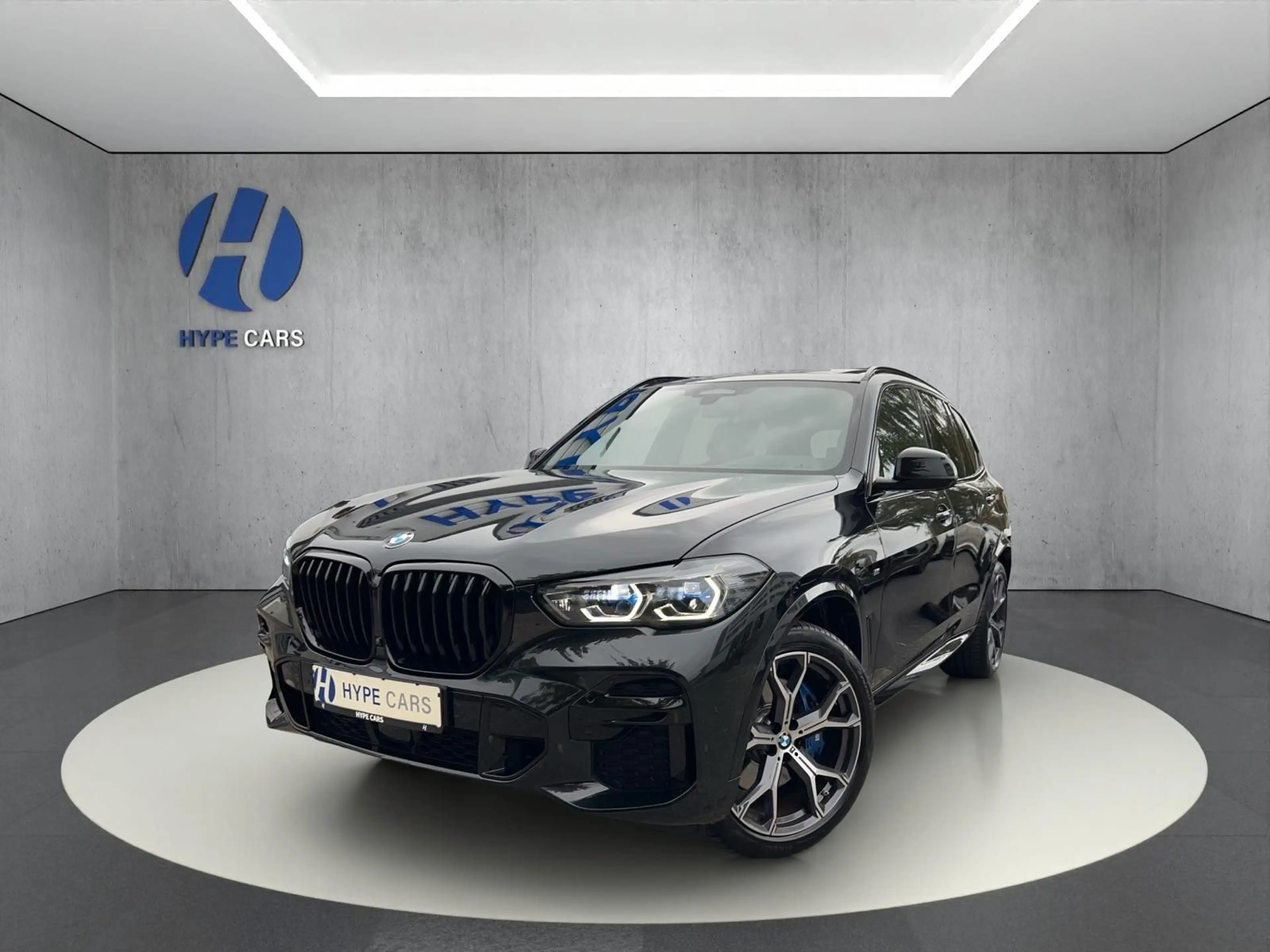 BMW X5 xD 30d M Sport Laser PanoSky 360°ACC STHZG HK