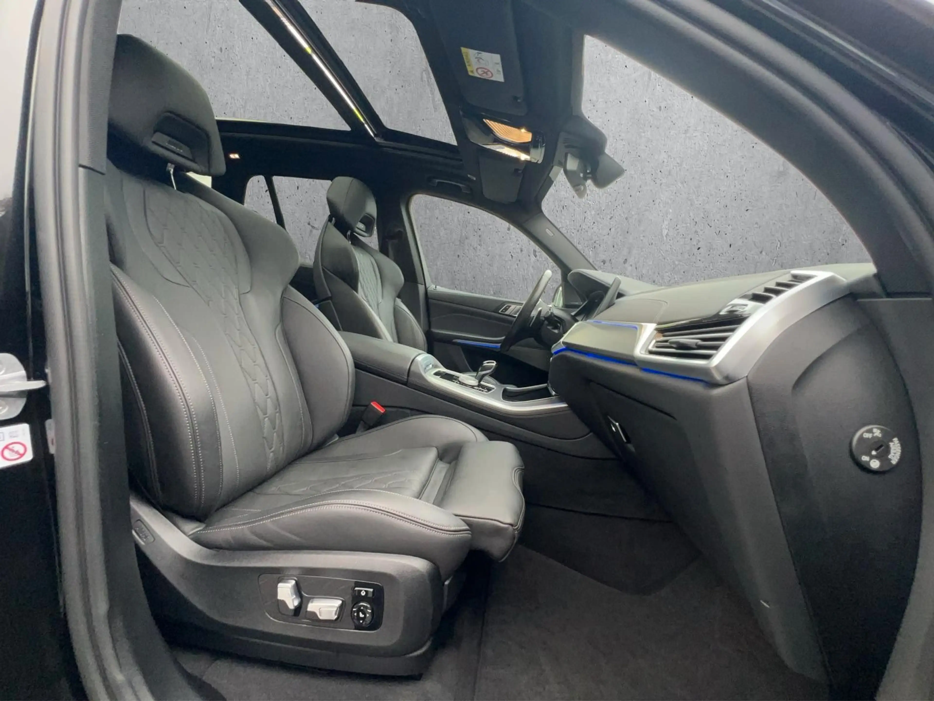 BMW X5 xD 30d M Sport Laser PanoSky 360°ACC STHZG HK — photo 12
