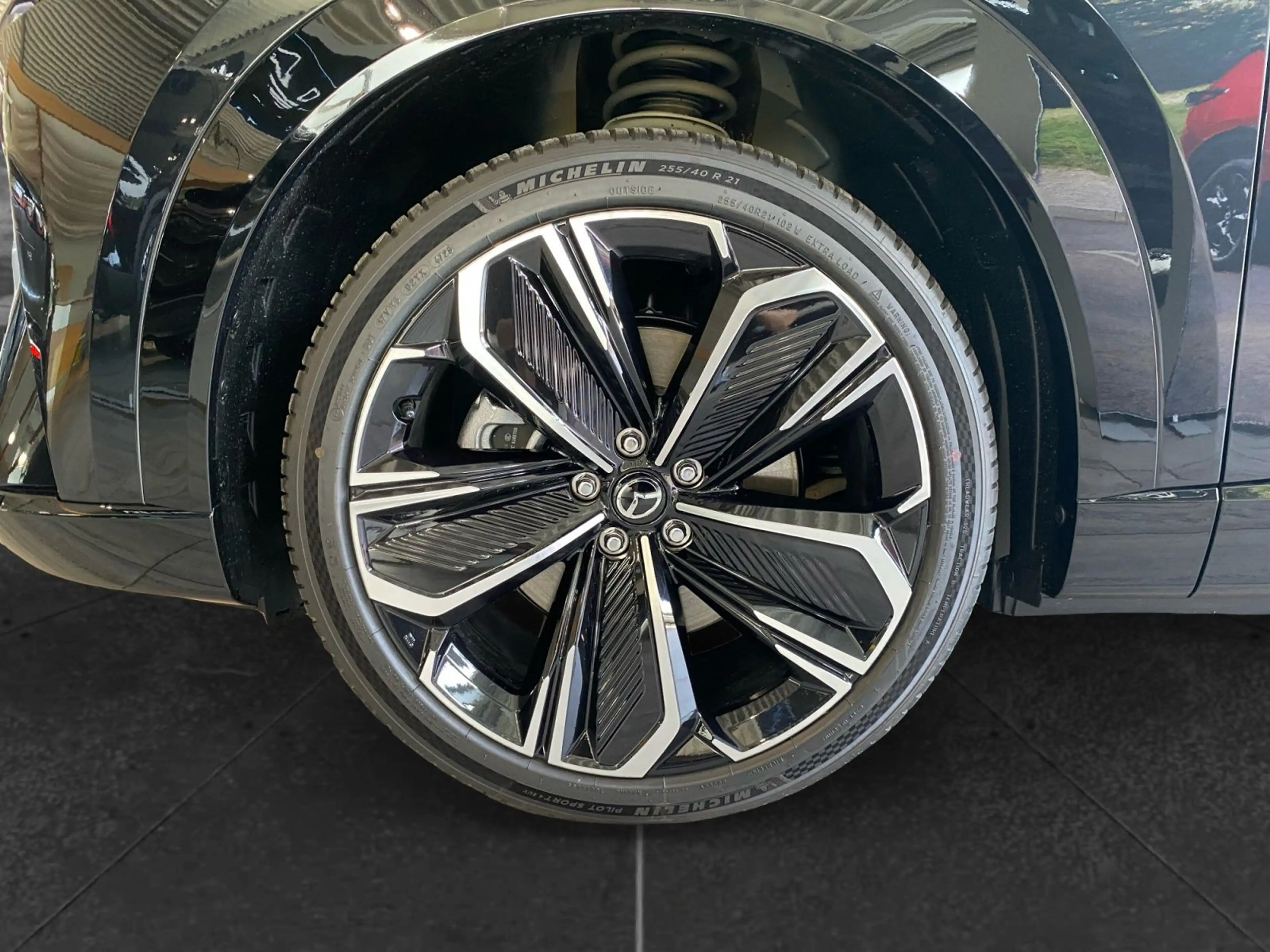 Mazda 6e CX-6e EV Takumi — photo 10