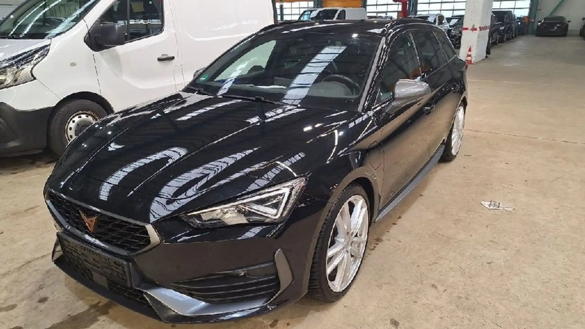 CUPRA Leon 1.4 TSI VZ e-Hybrid DSG 245 Noir - 2