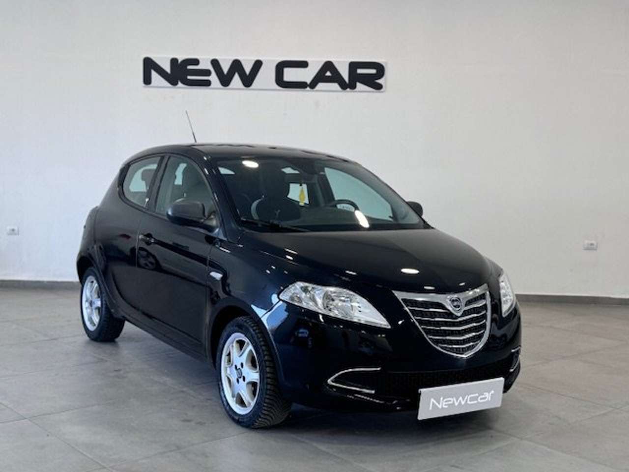 Lancia Ypsilon Ypsilon 1.2 69 CV 5P GPL Ecochic Gold