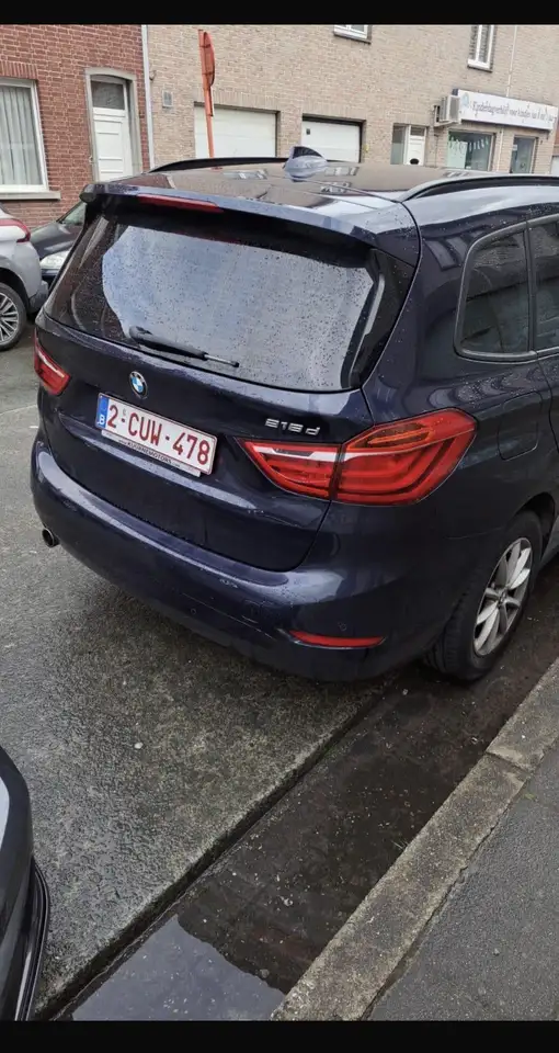 BMW 216