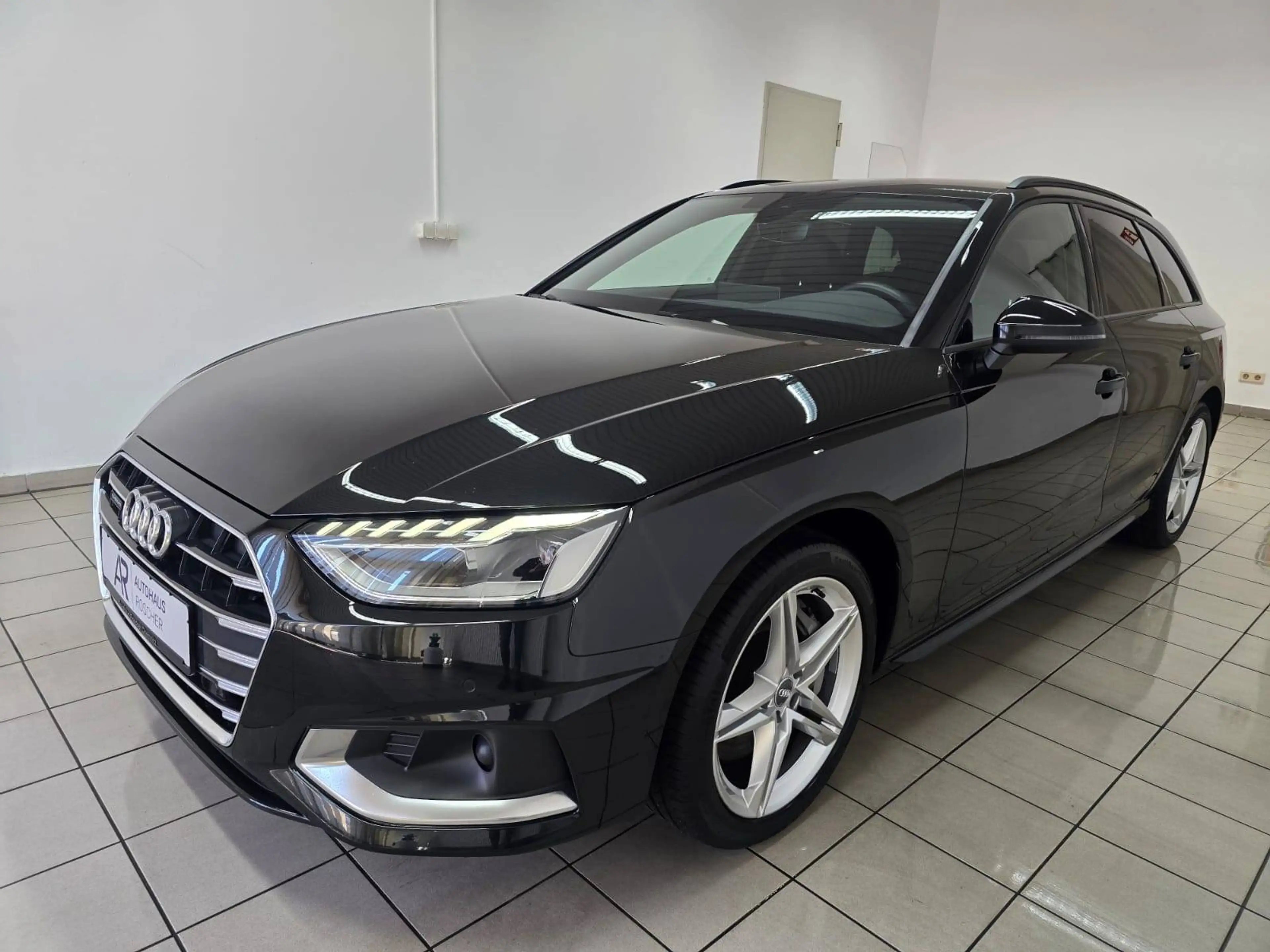 Audi A4 Avant 50 TDI quattro advanced Virtual AHK ACC