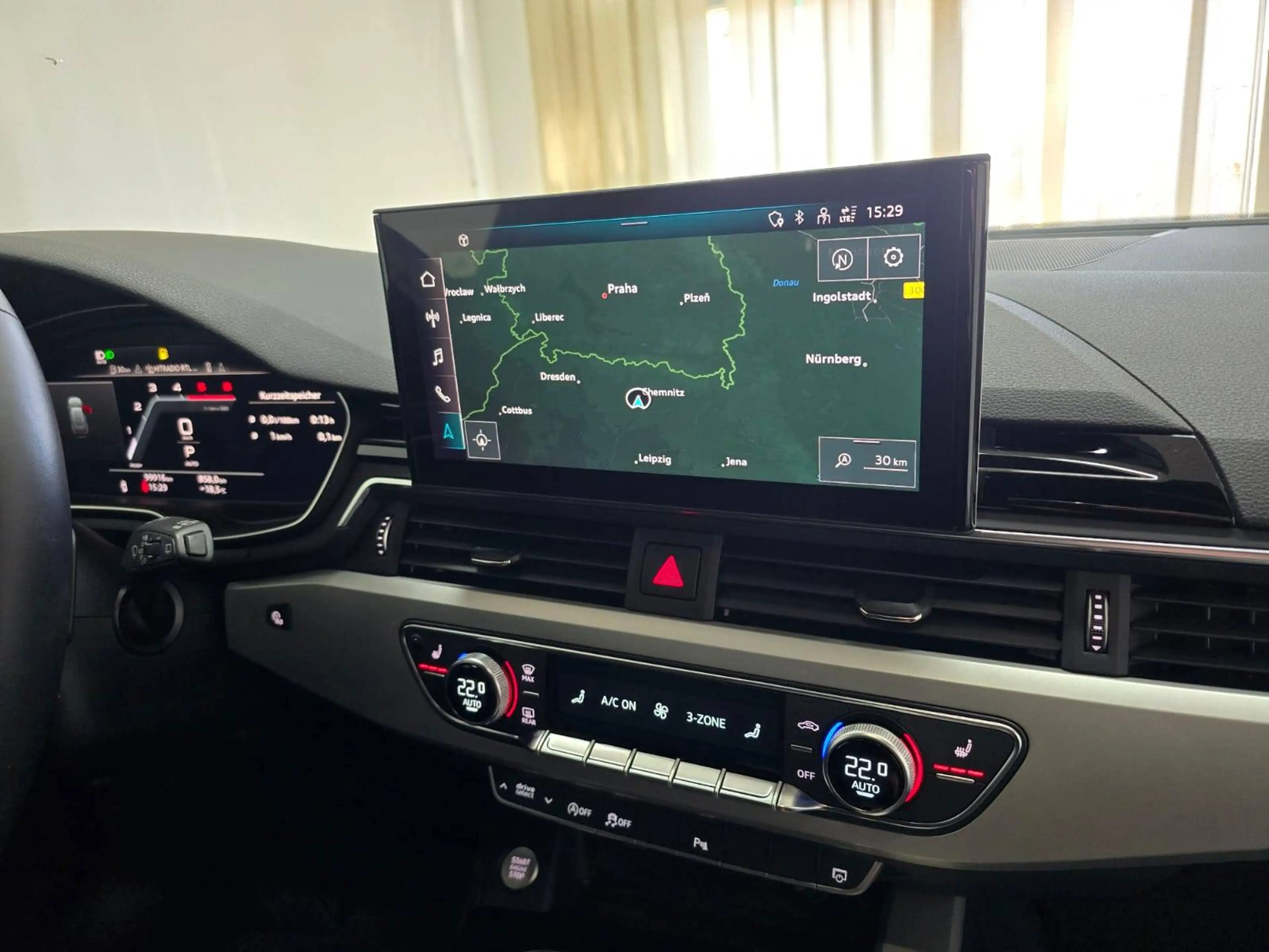 Audi A4 Avant 50 TDI quattro advanced Virtual AHK ACC — photo 13