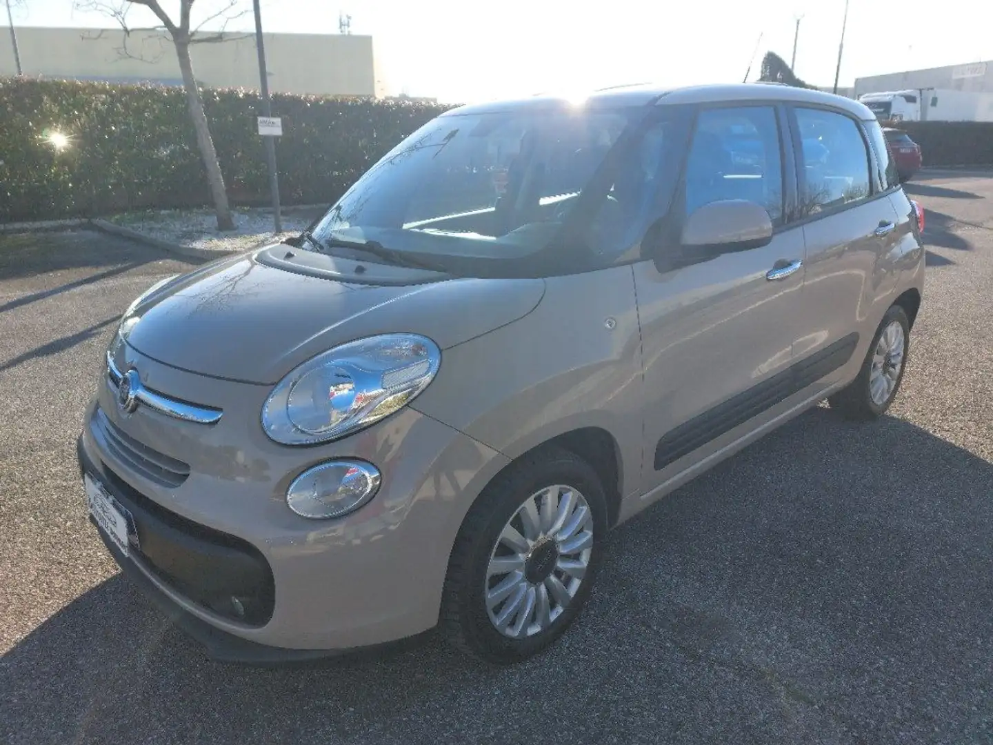 Fiat 500L 1.6 Multijet 120 CV Pop Star Beige - 1