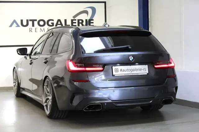 BMW 340 xDrive Touring *DEUTSCH*PANO*H&K*EINMALIG!