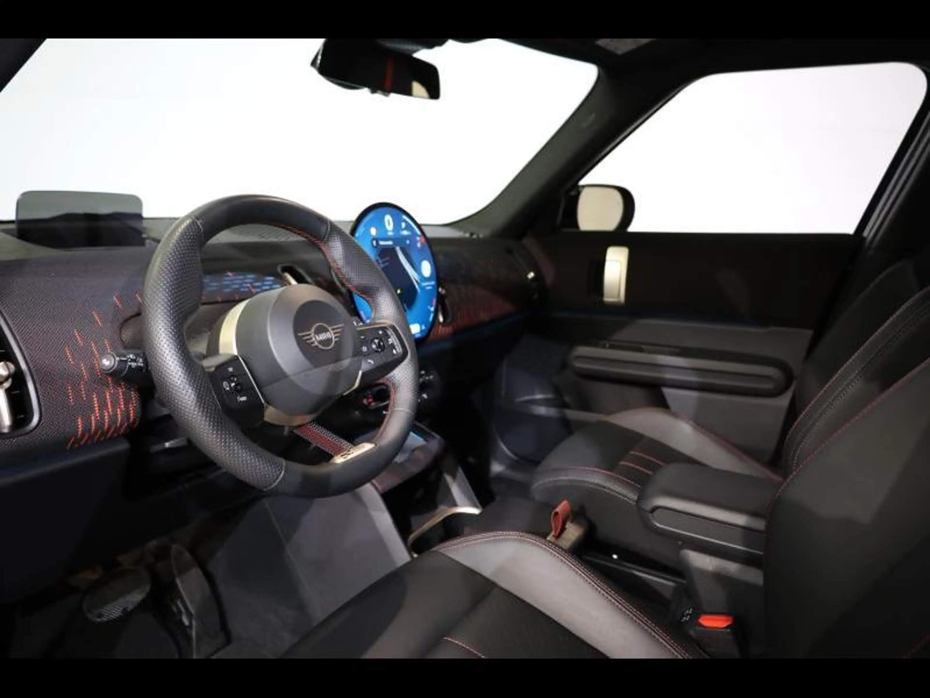 MINI Countryman C — photo 6