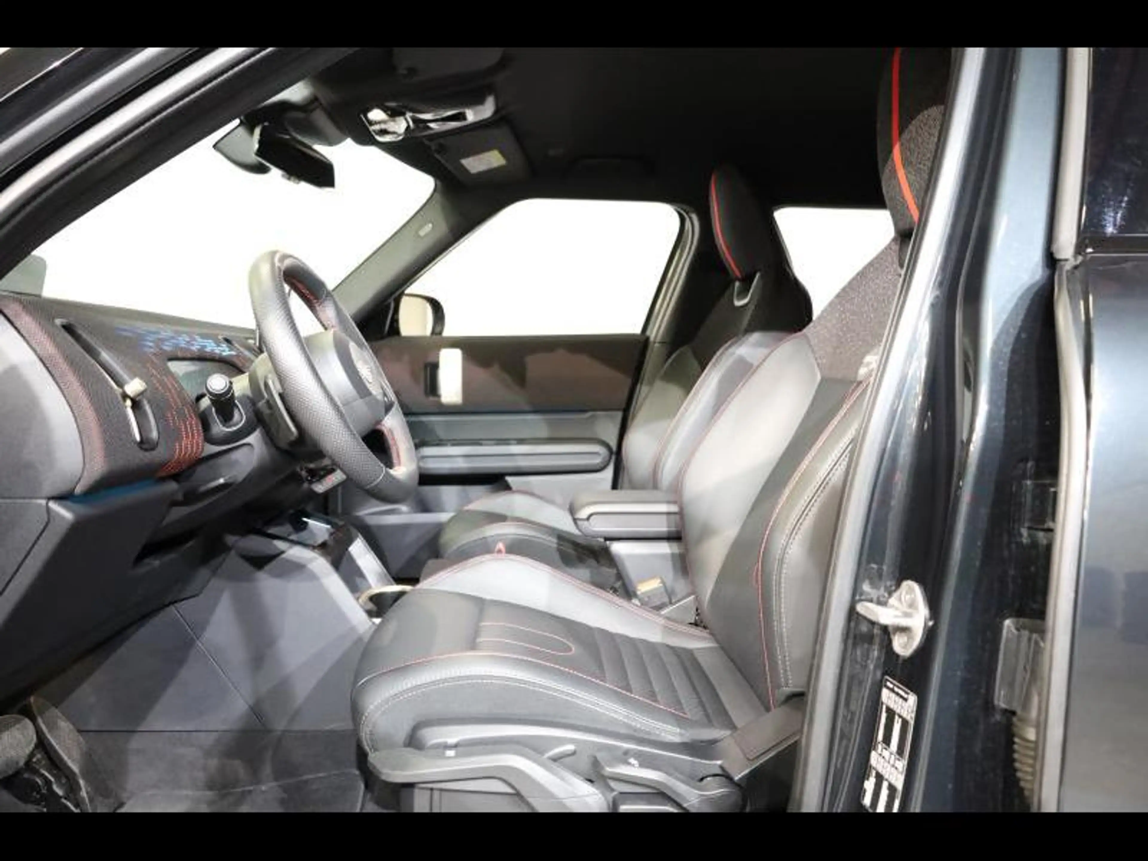MINI Countryman C — photo 9