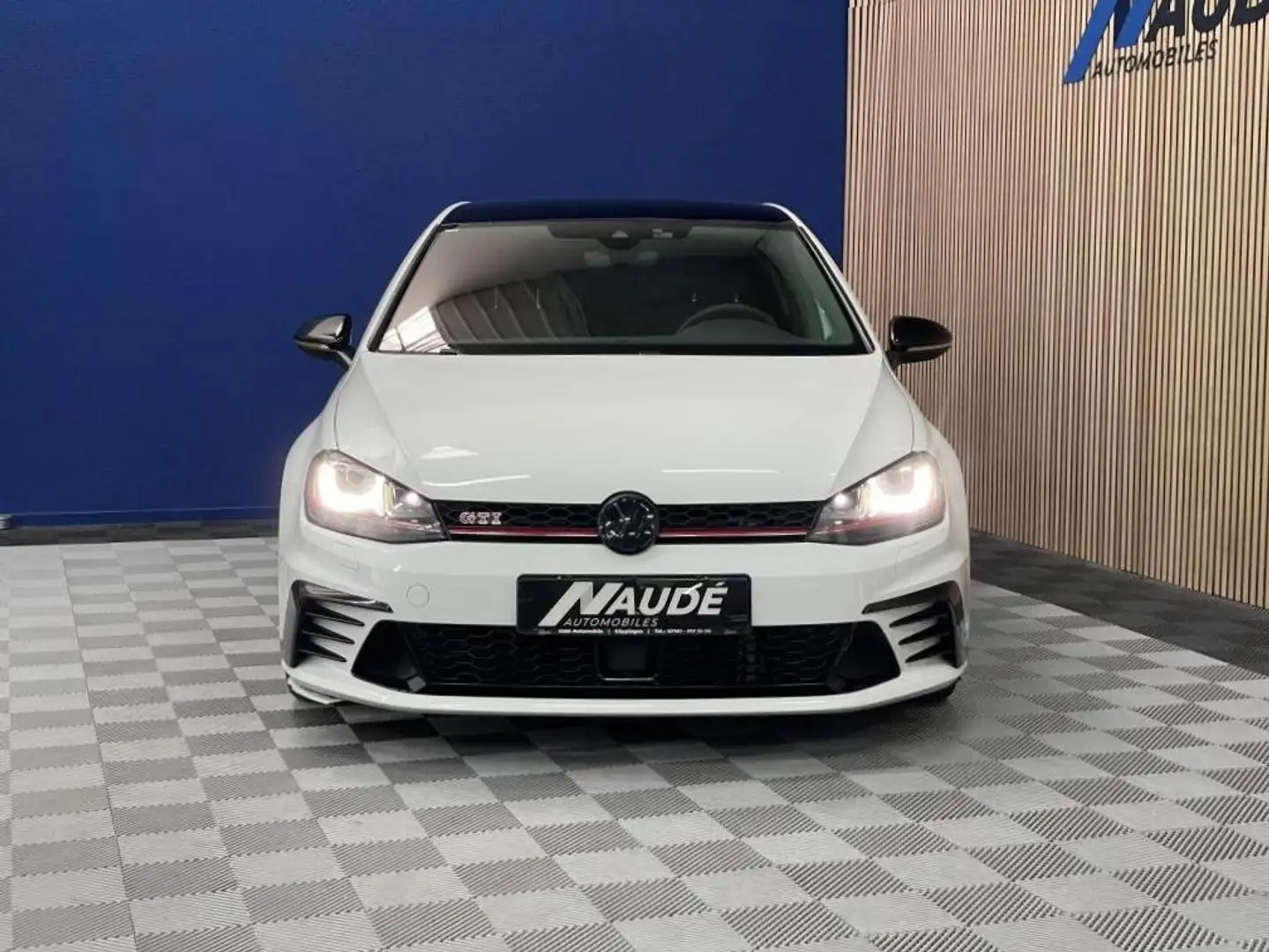 Volkswagen Golf VII GTI 2.0 TSI 265 CH DSG 6  Clubsport Blanc - 2