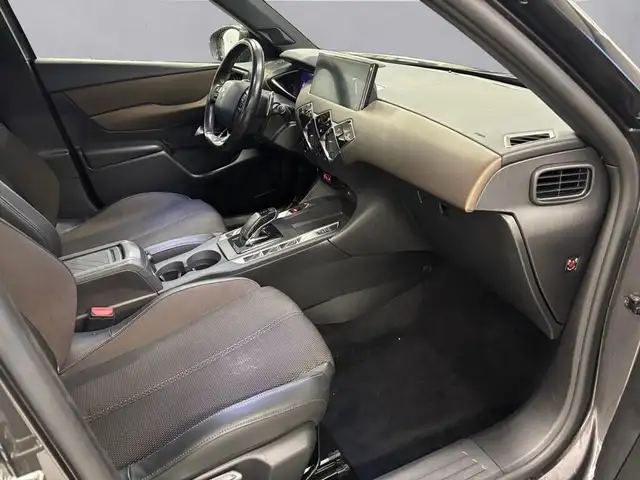 DS Automobiles DS 3 Crossback view 14