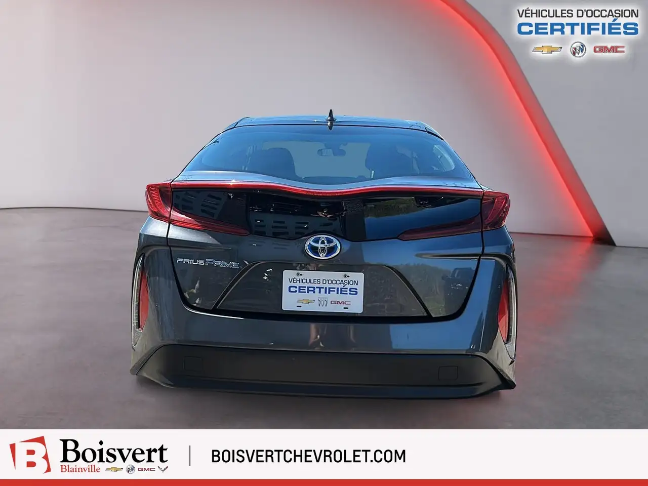 Toyota Prius Prime снимка Toyota Prius Prime