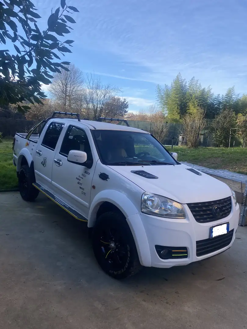 Great Wall Steed Steed 2012 2.0 tdi DC Super Luxury 4x4 Blanco - 2