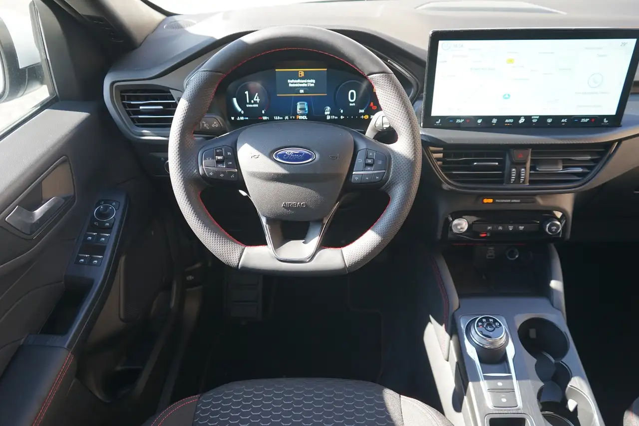 Ford Kuga 2026 — фото 15