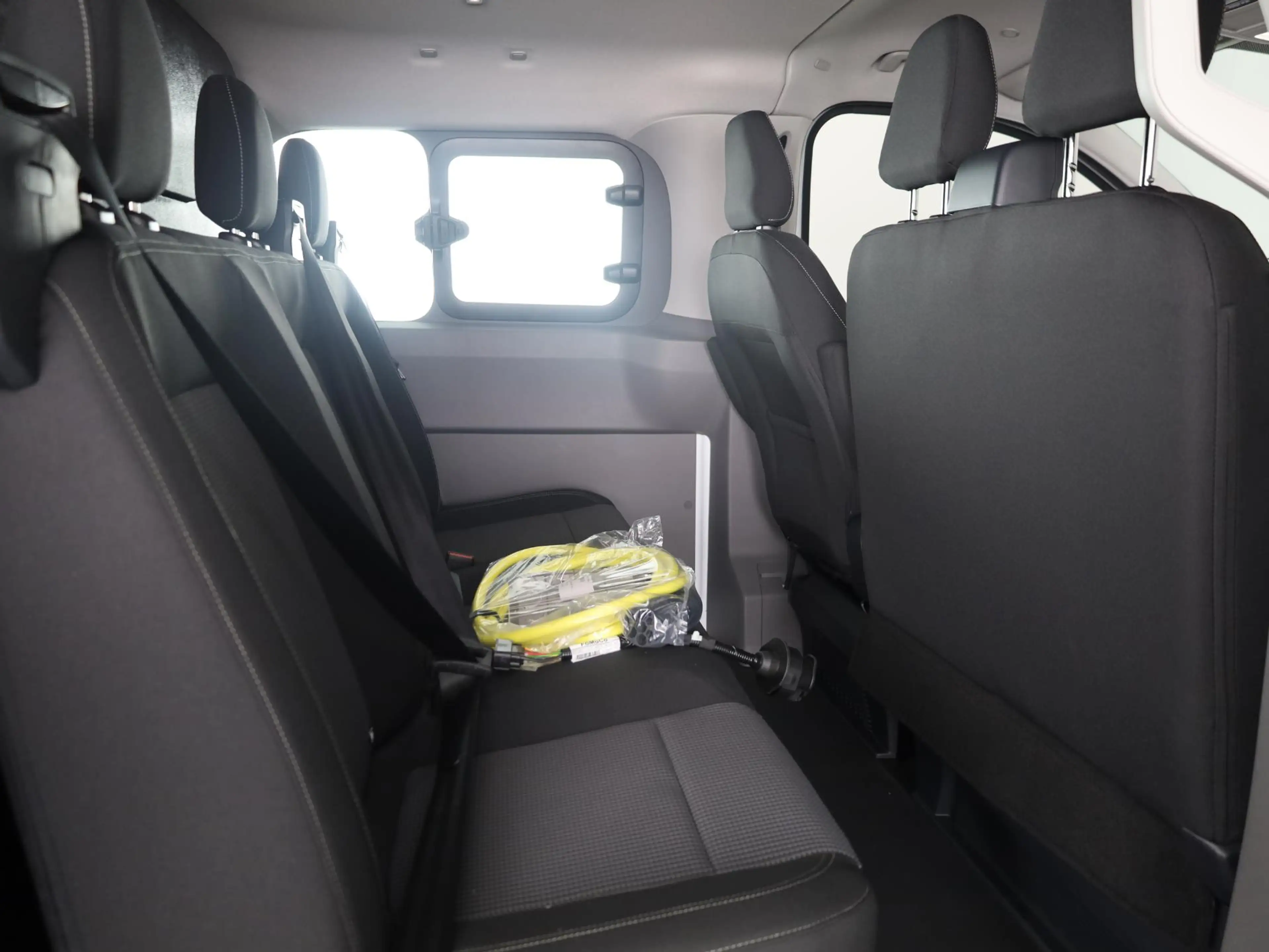 Volkswagen Transporter e-Transporter Dubbele cabine 34 L2H1 Style 64 kWh — photo 15