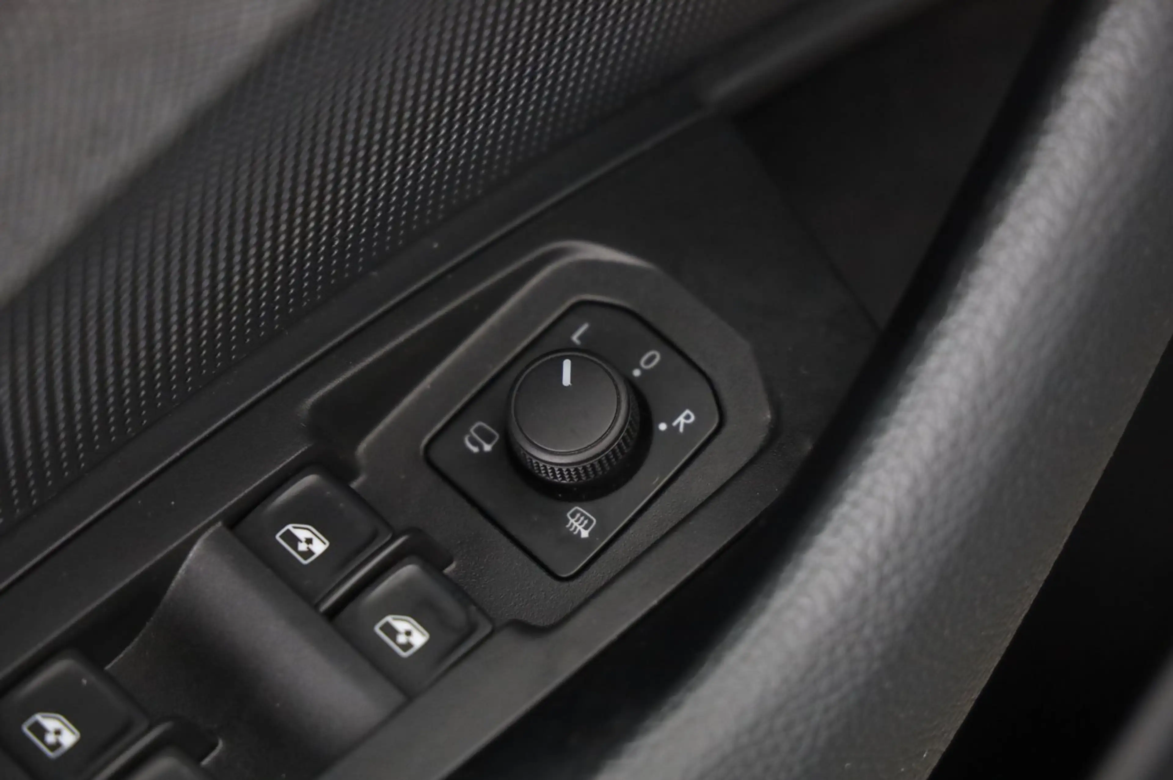 Skoda Kodiaq Selection TDI DSG — photo 12