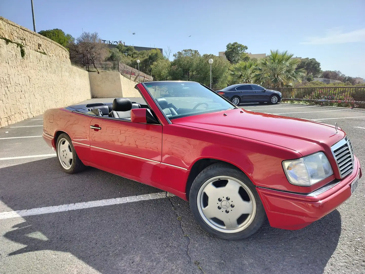 Mercedes-Benz CE 220 220CE Rot - 2