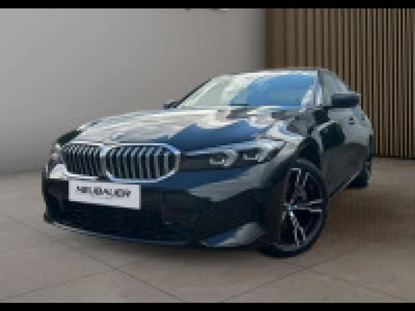BMW 320 320eA 204ch M Sport Zwart - 1