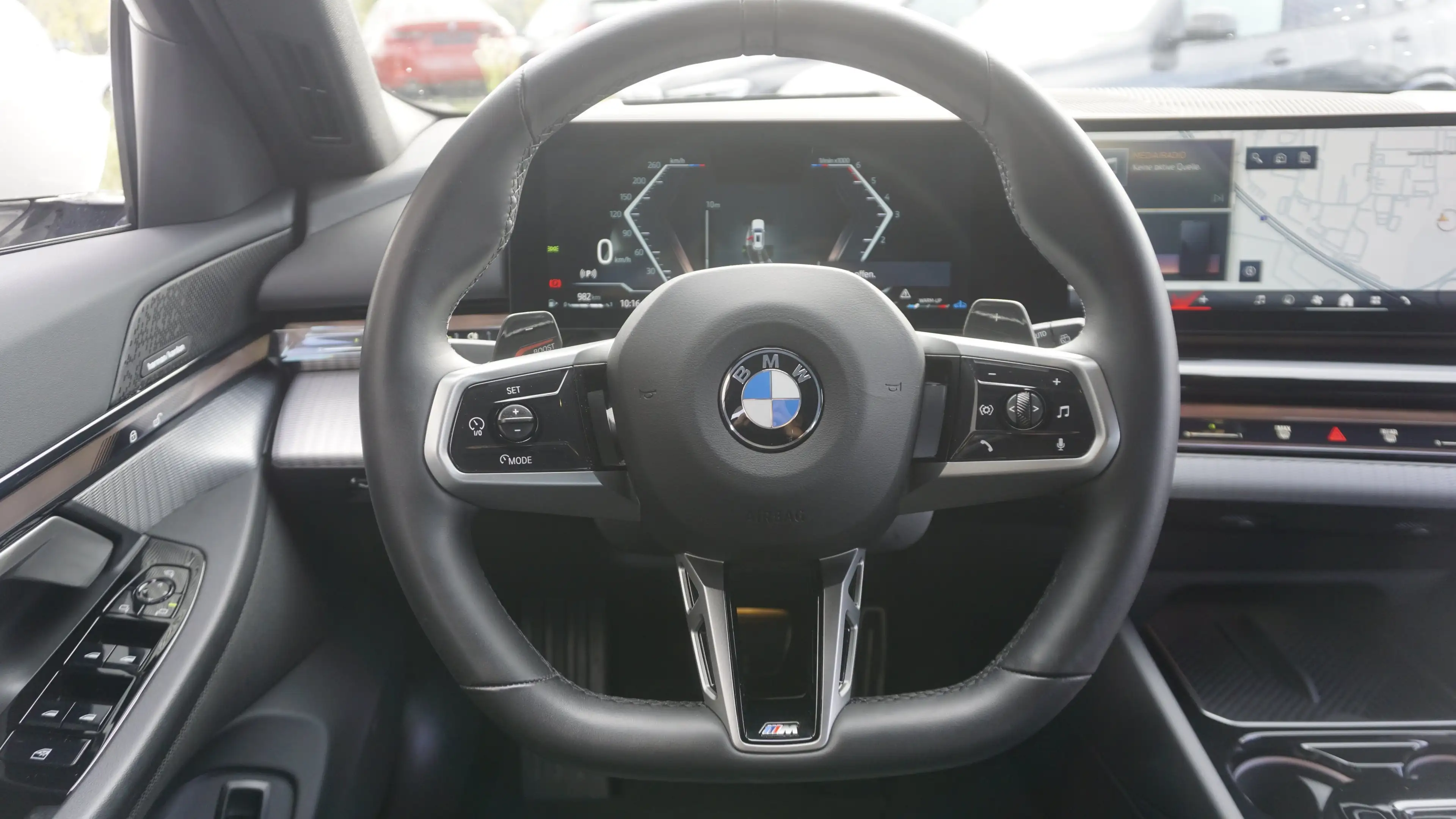 BMW 520 d Touring M Sport Head-Up+AHK+Navi+Kamera+SHZ — photo 13