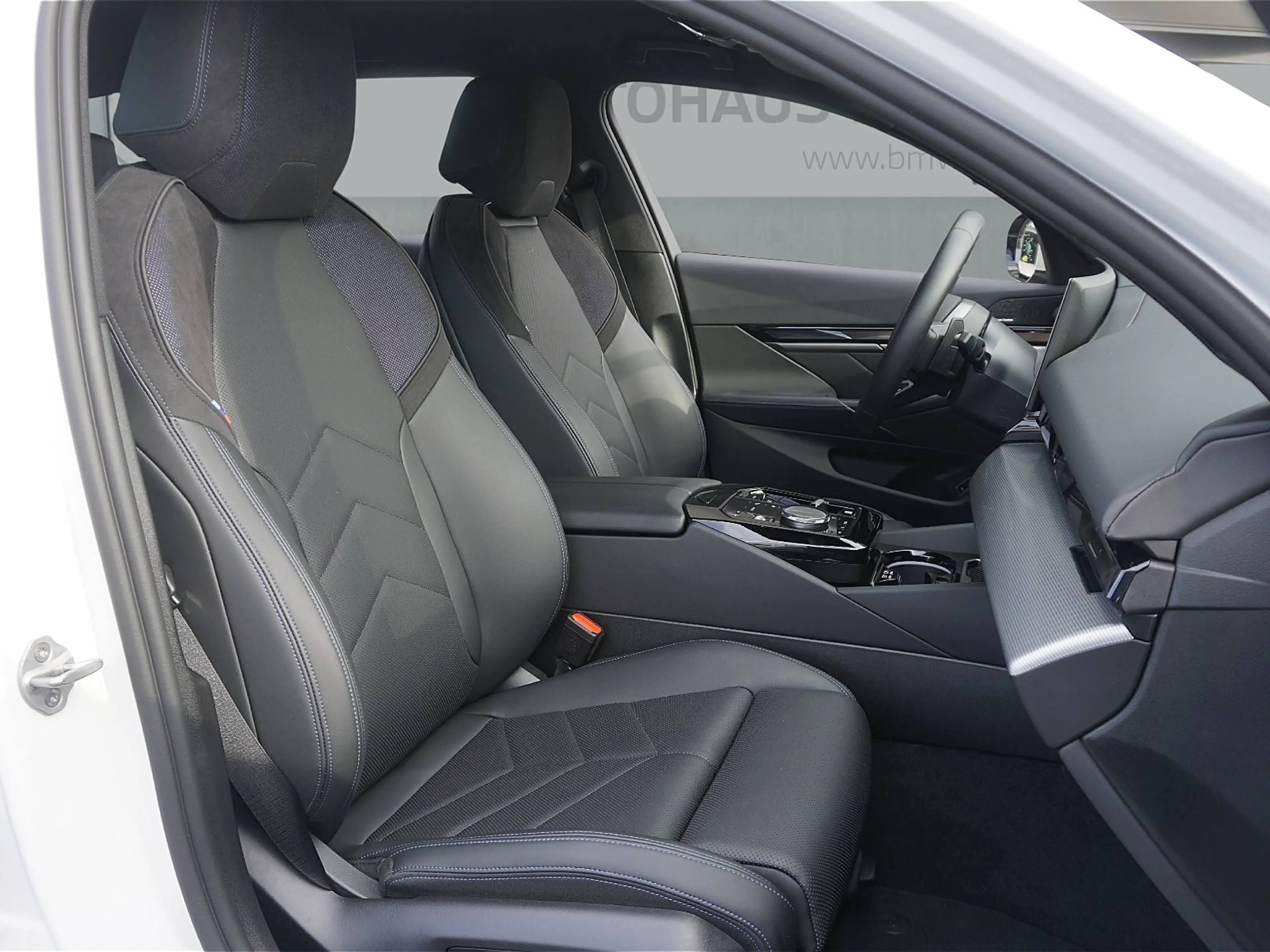 BMW 520 d Touring M Sport Head-Up+AHK+Navi+Kamera+SHZ — photo 9