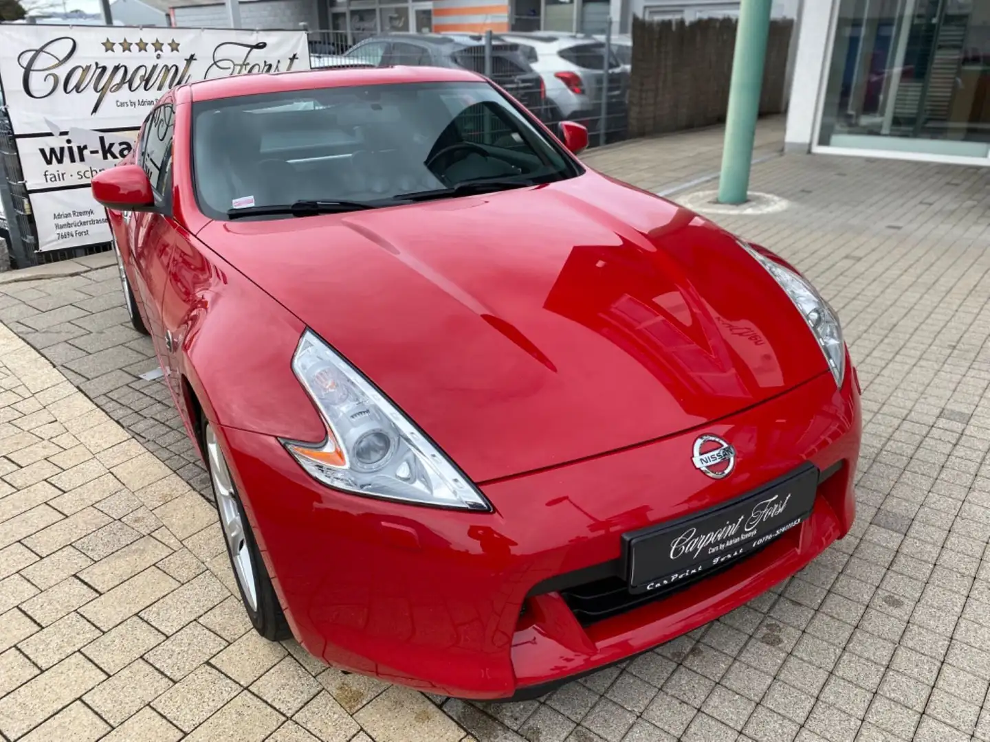 Nissan 370Z Z Pack, 1.Hand, 64tkm,TüV NEU Червоний - 1