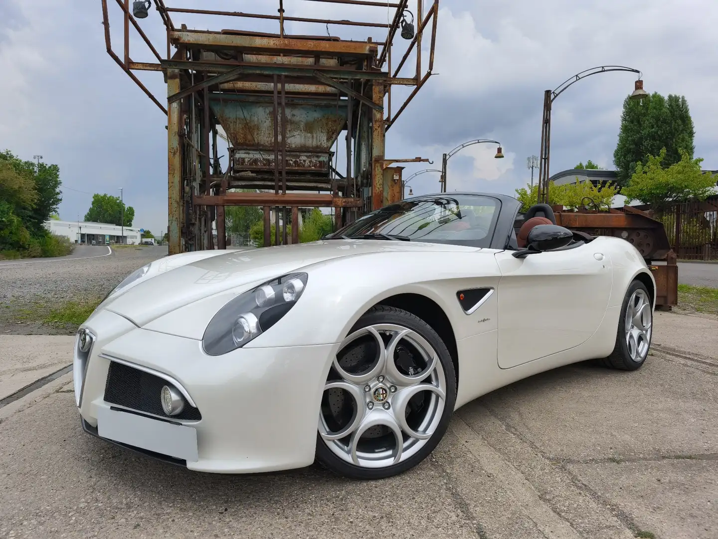 Alfa Romeo 8C Einmaliges Duo 8C Spider und MiTo Edition Maserati Білий - 1