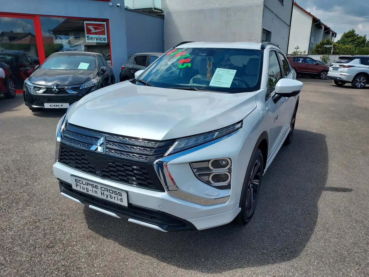 Mitsubishi Eclipse Cross Plug-In Hybrid 4WD Top Blanc - 1