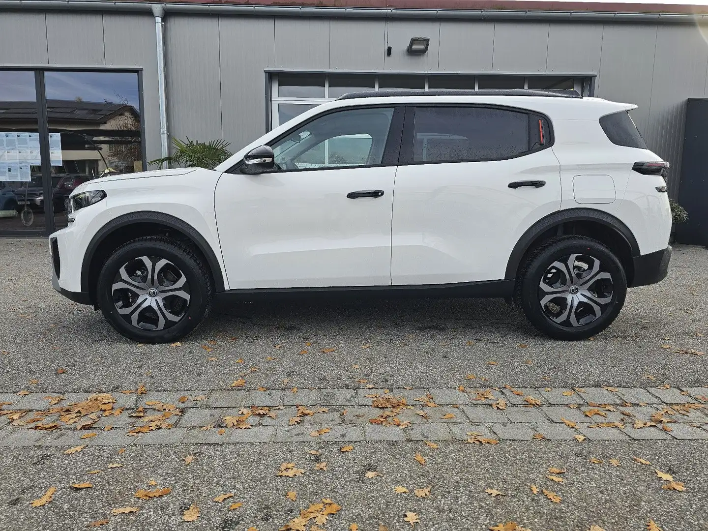 Citroen C3 Aircross Hybrid 145 e-DSC6 PLUS *ALLWETTER* Blanco - 2