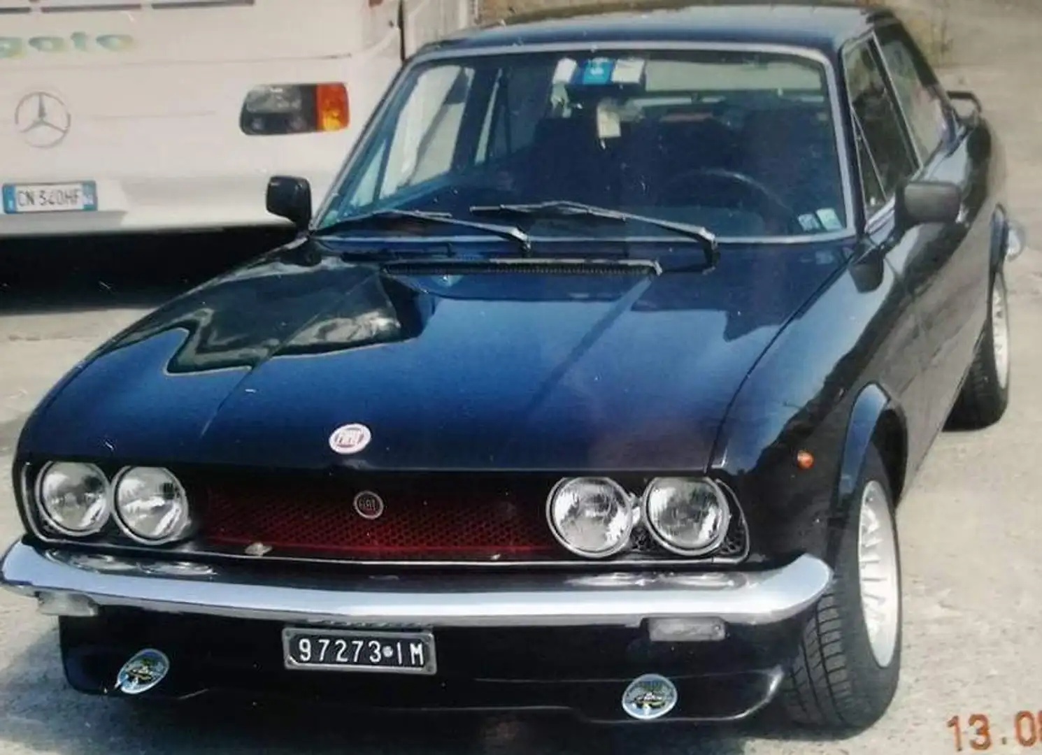 Fiat 124 Coupè sport Schwarz - 2