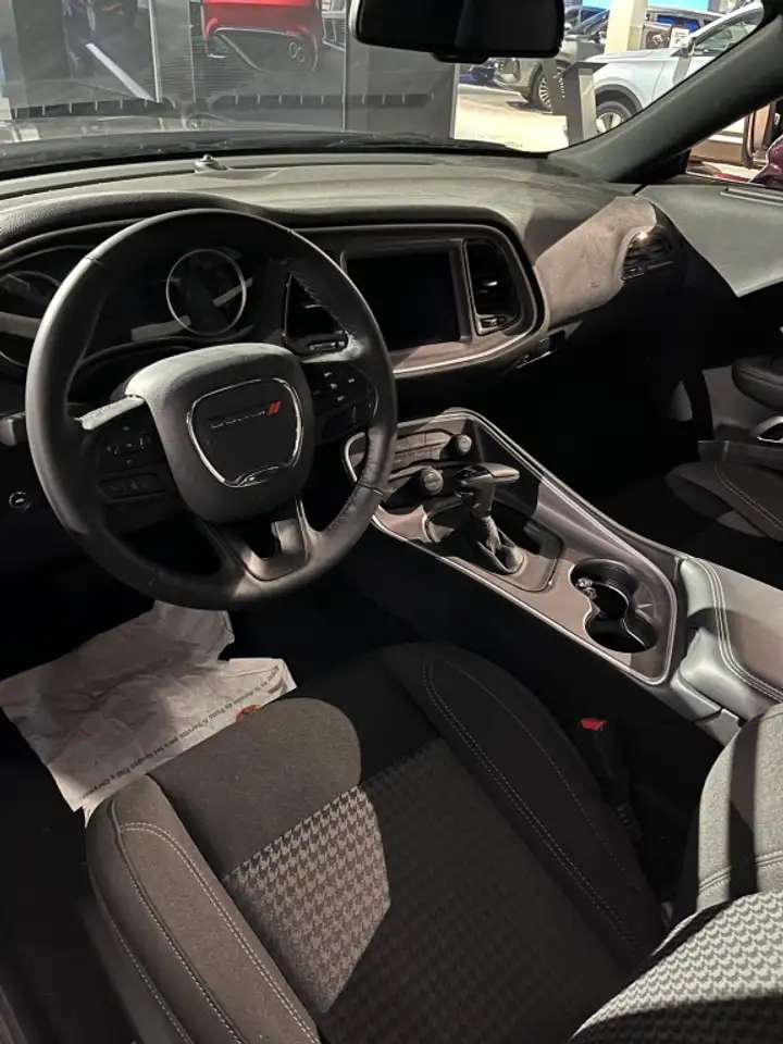 Dodge Challenger 2023