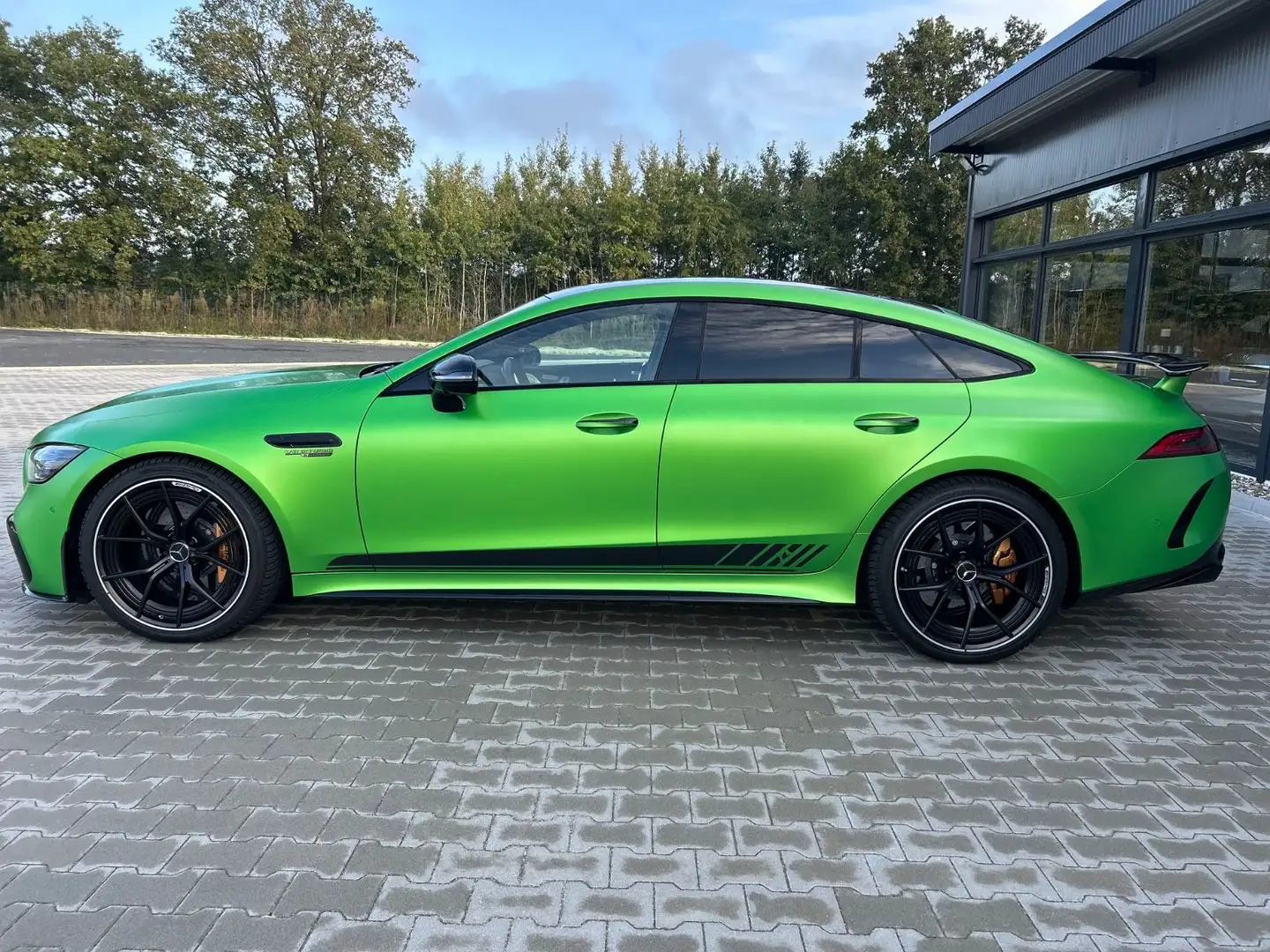Mercedes-Benz AMG GT 63S E Edit Green -Massage-Sitzbelüf-Pano Зелёный - 2