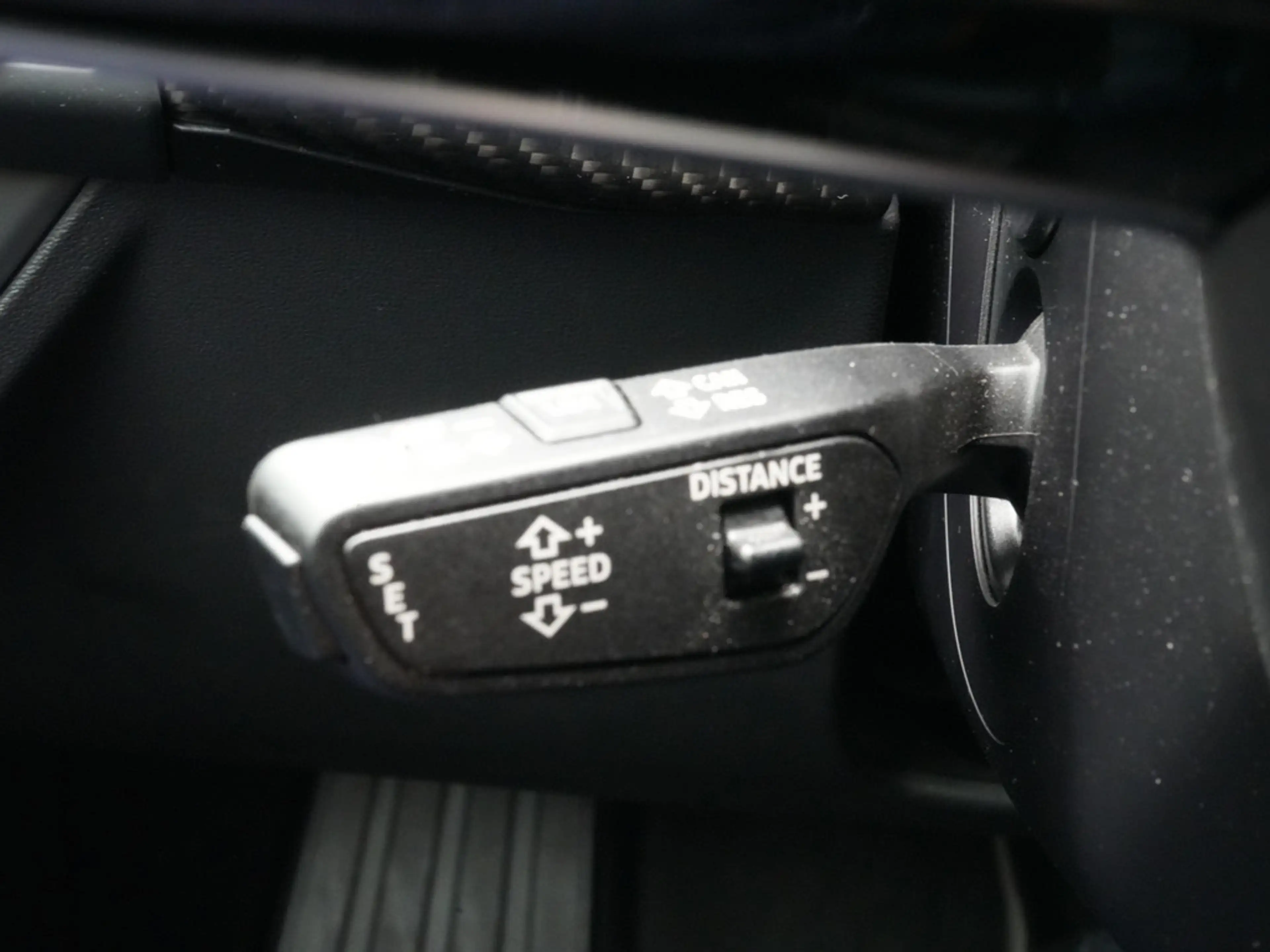 Audi e-tron GT PANO MATRIX ACC CARBON NAVI B&O KAM — photo 11