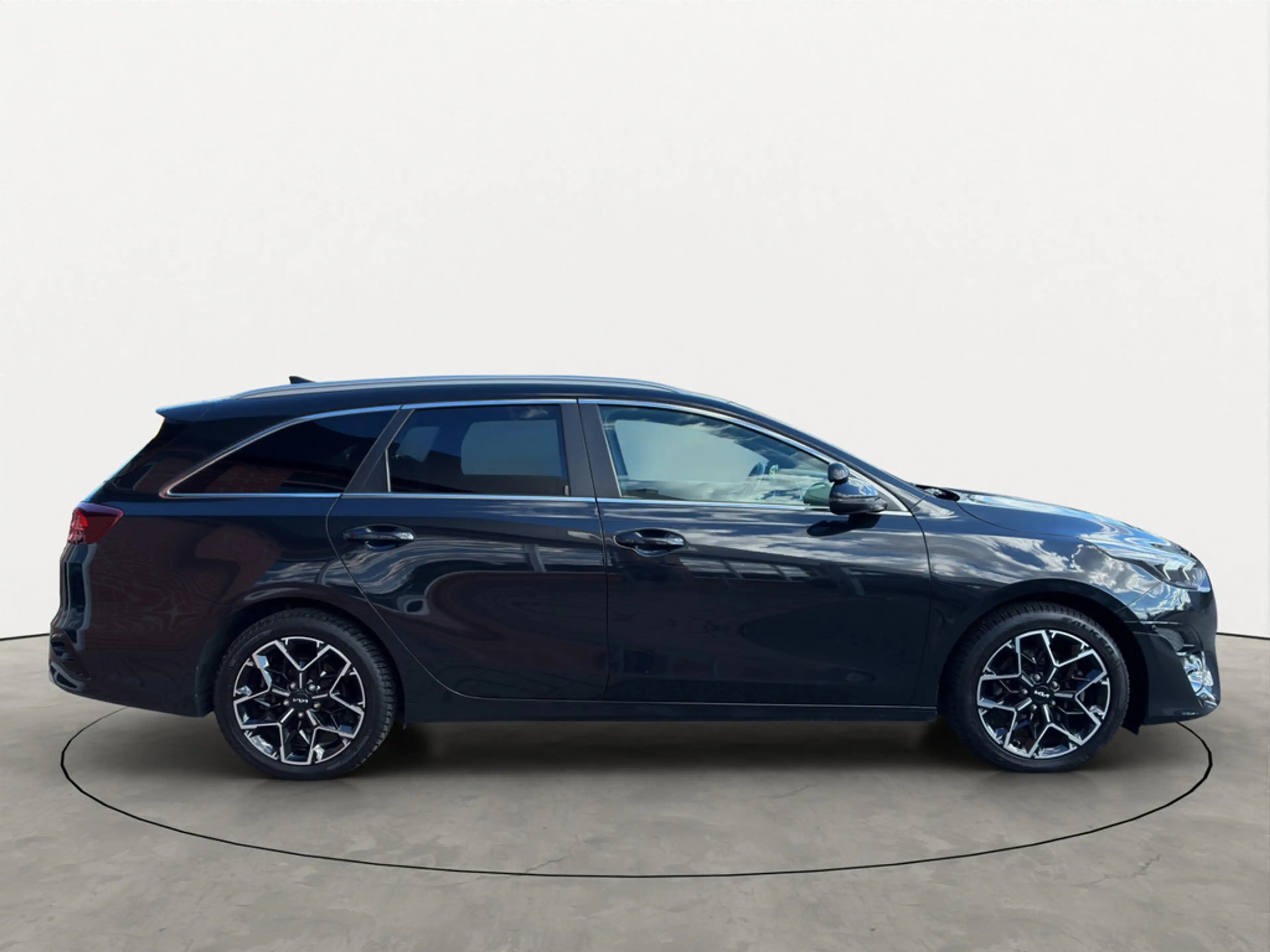 Kia Ceed / cee'd — photo 6