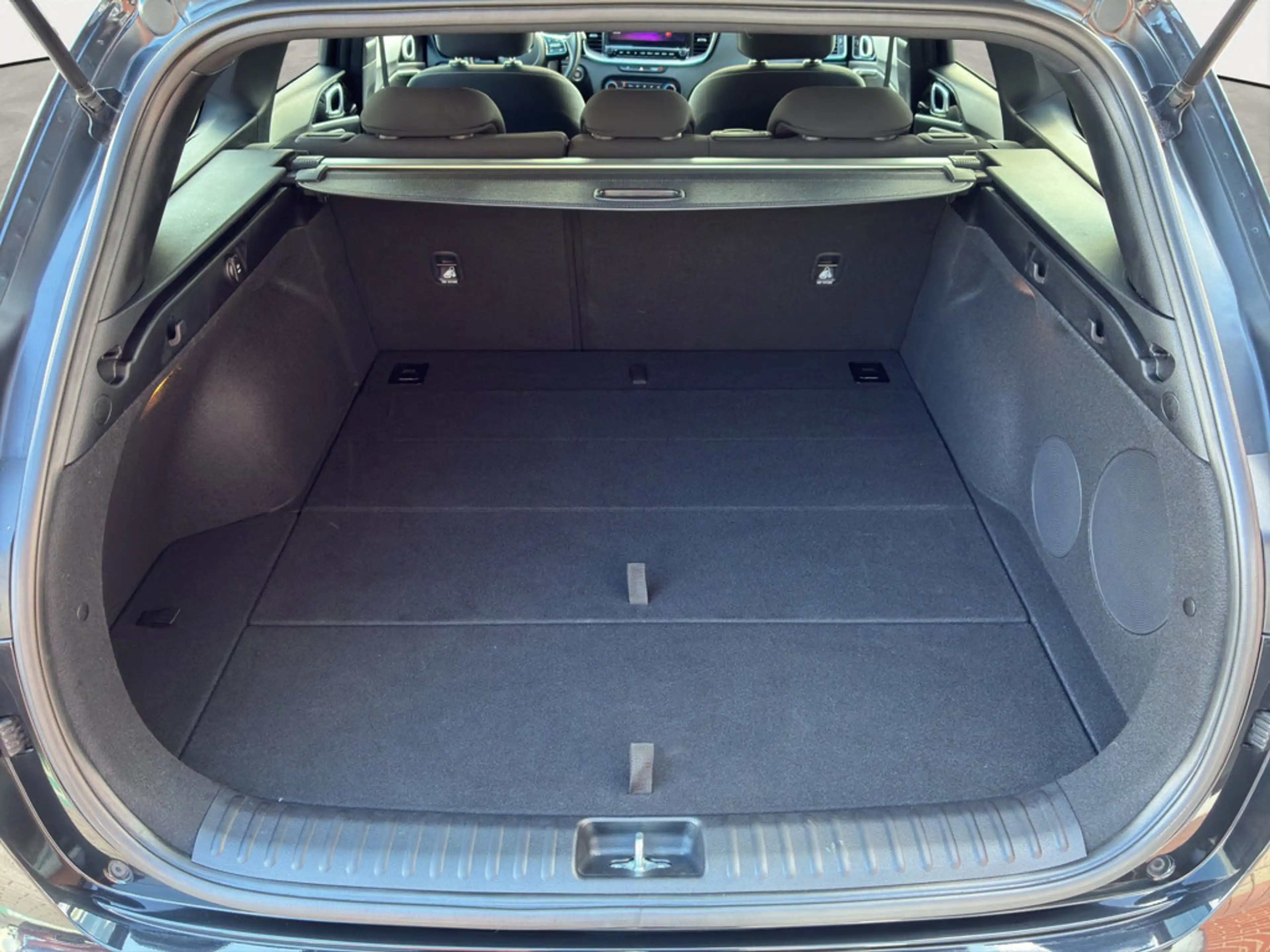Kia Ceed / cee'd — photo 11