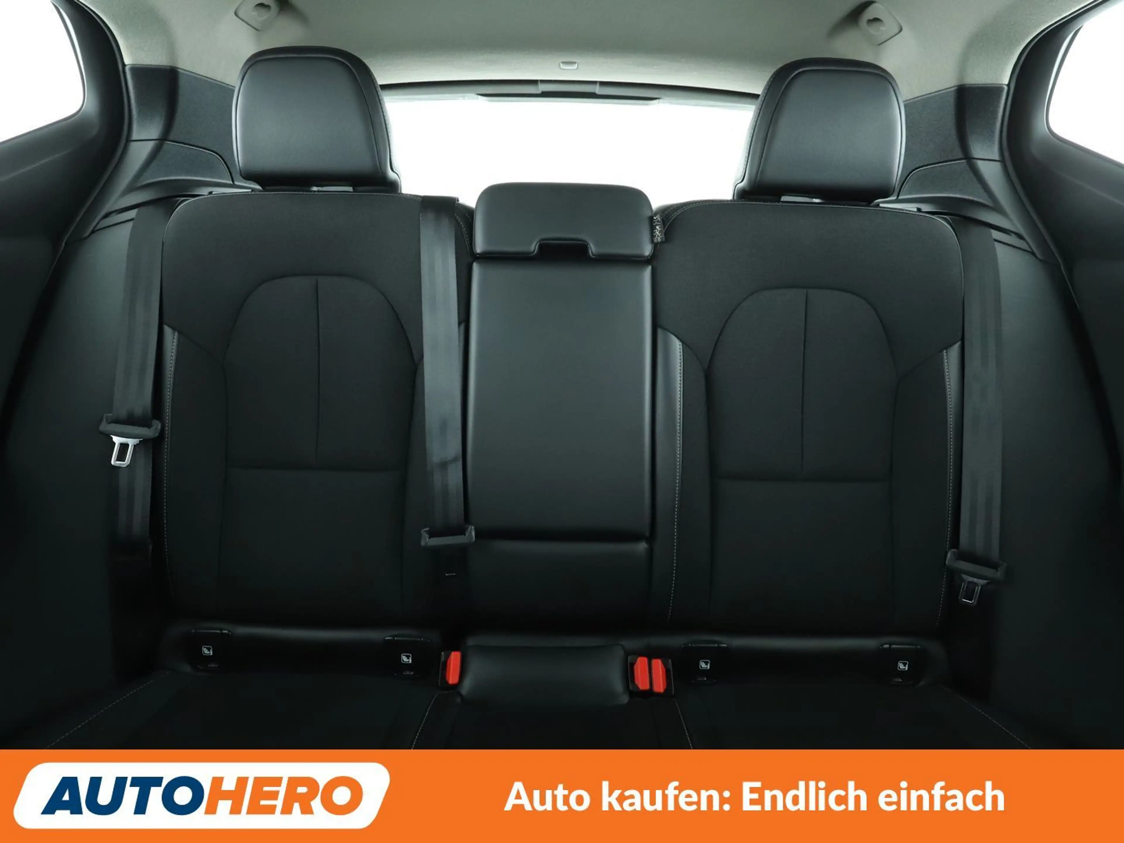 Volvo XC40 2.0 T4 Momentum 2WD Aut.*LED*TEMPO*PDC* — photo 15