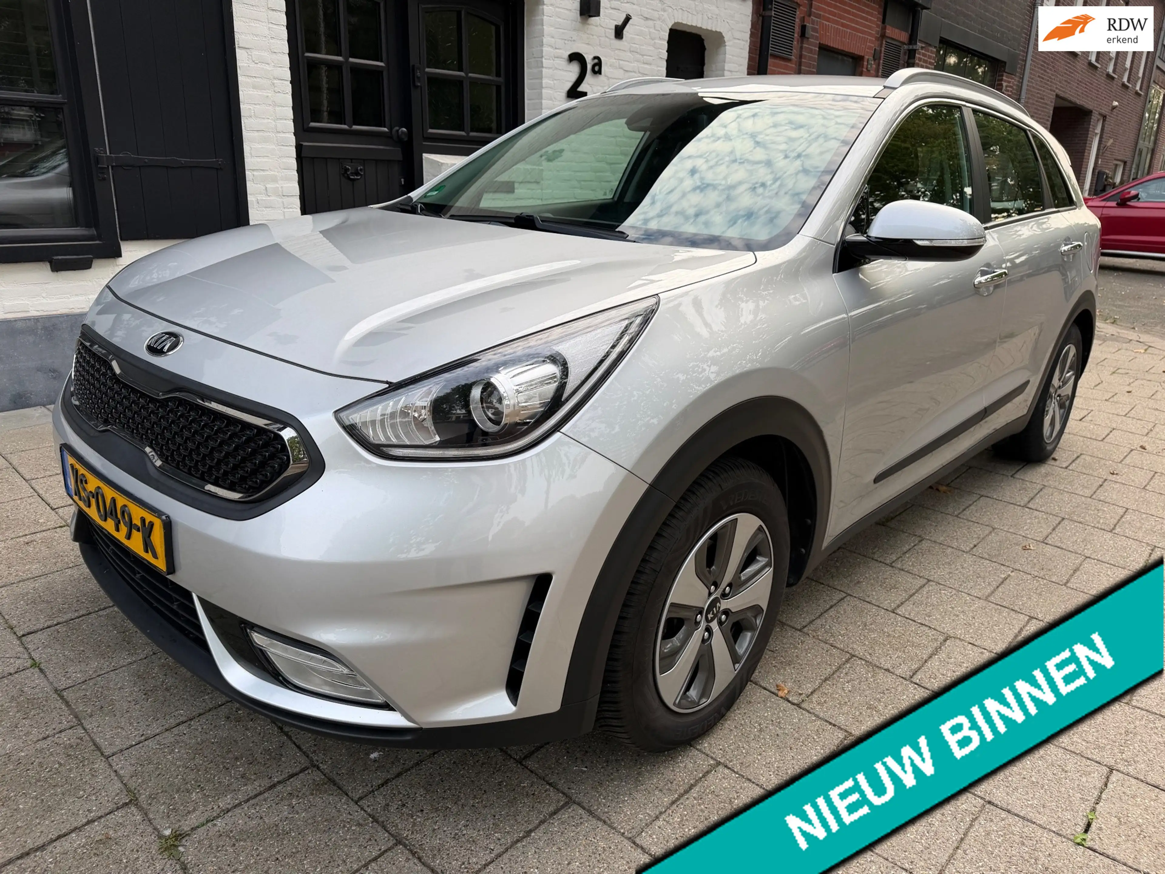 Kia Niro 1.6 GDi Hybrid DynamicLine, CAMERA, NAVI, Garantie