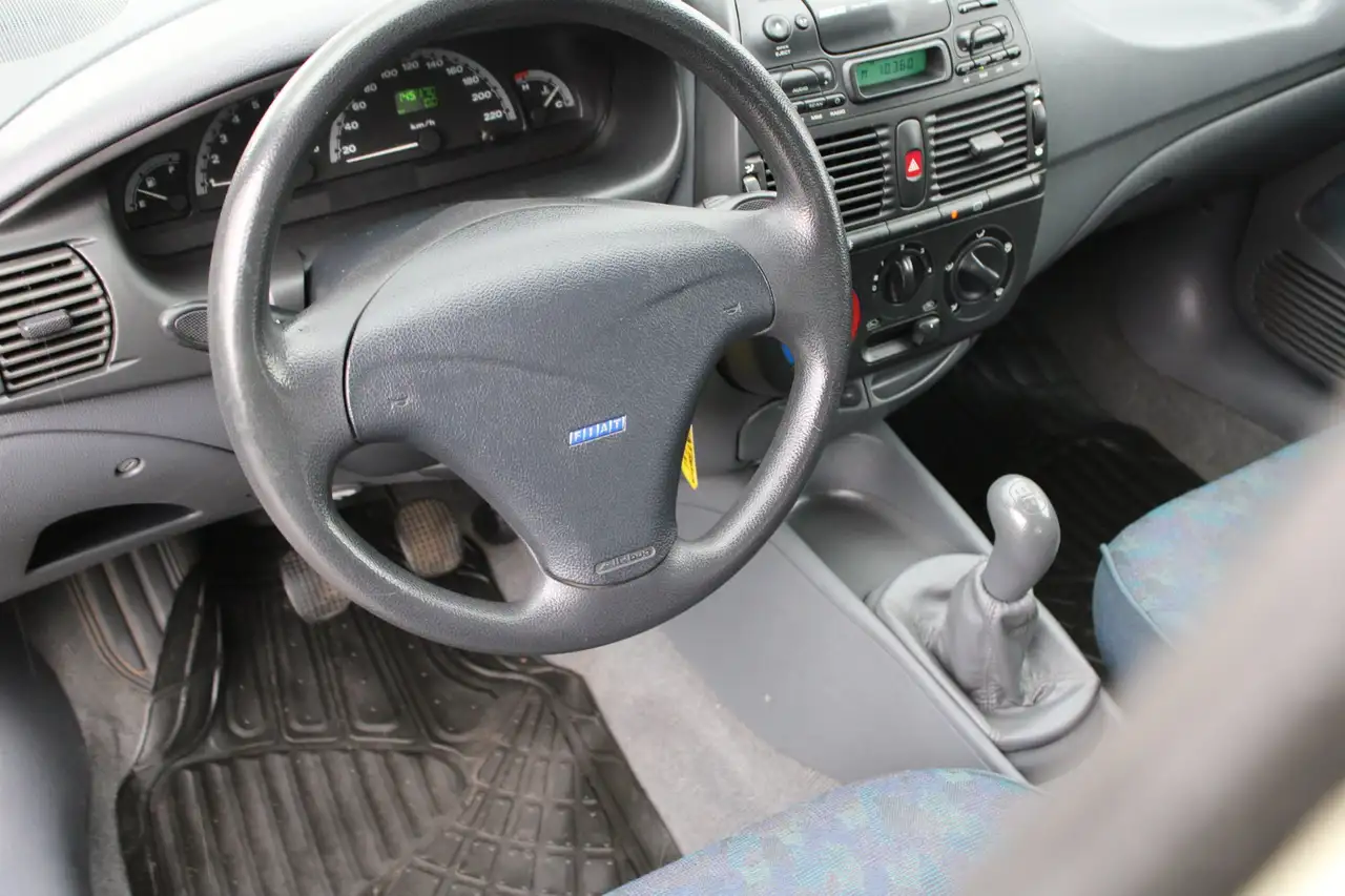 Fiat Brava 1.4-12V SX 5 Drs, foto 6