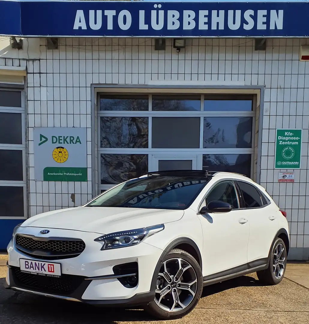 Kia XCeed Platinum Edition Weiß - 1