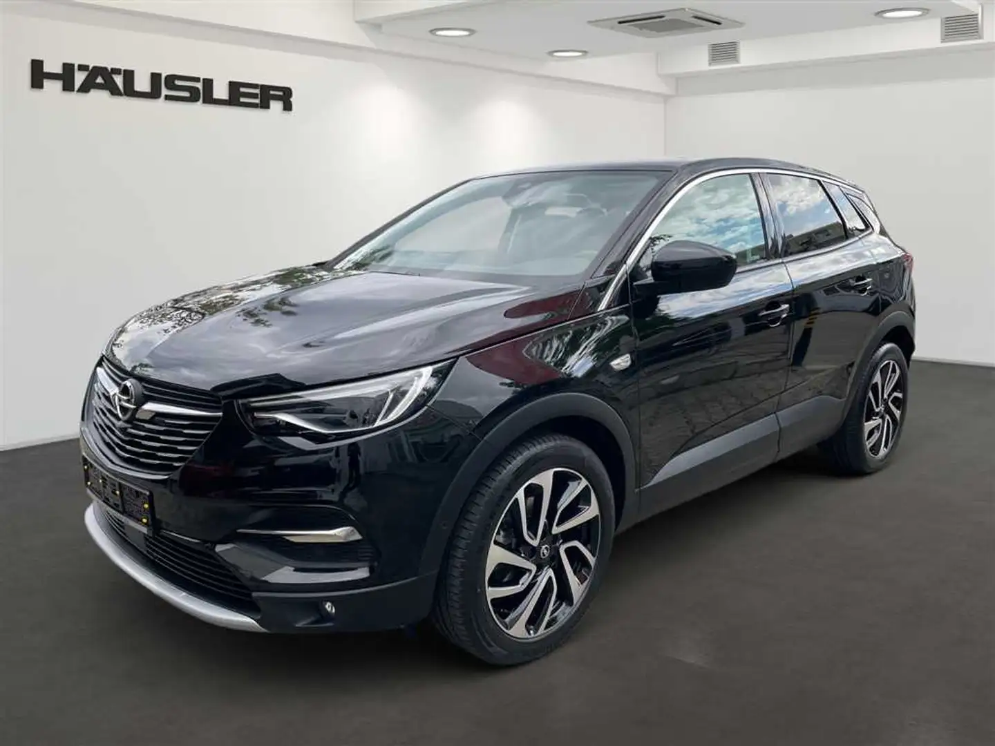 Opel Grandland X Ultimate 1.2 Automatik Navi Sitzbelüftung Panorama Schwarz - 1