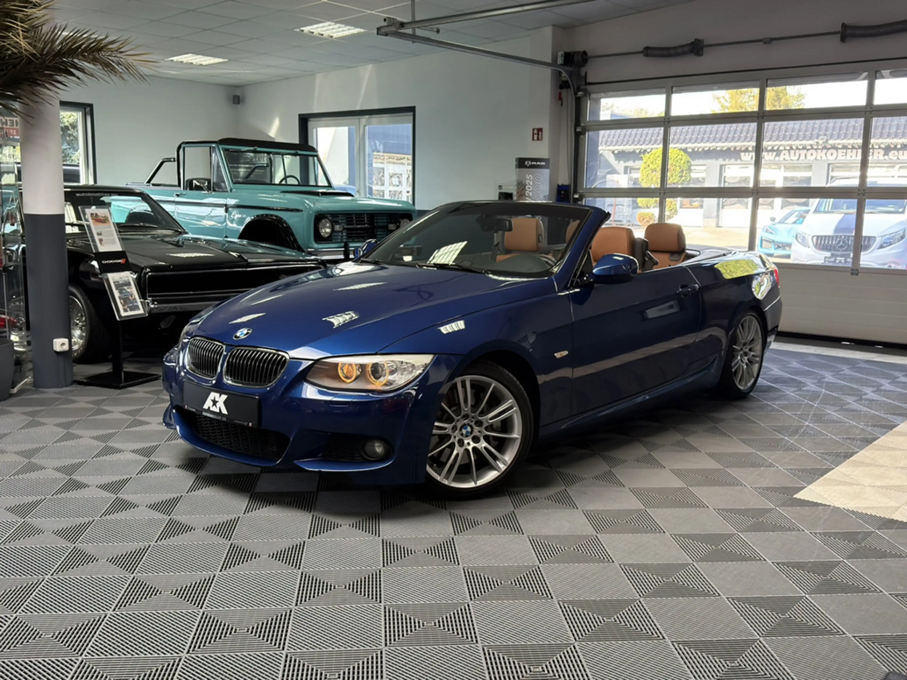 BMW 335 i E93 AHK DKG,LCI, M Paket,Harman Kardon — photo 5