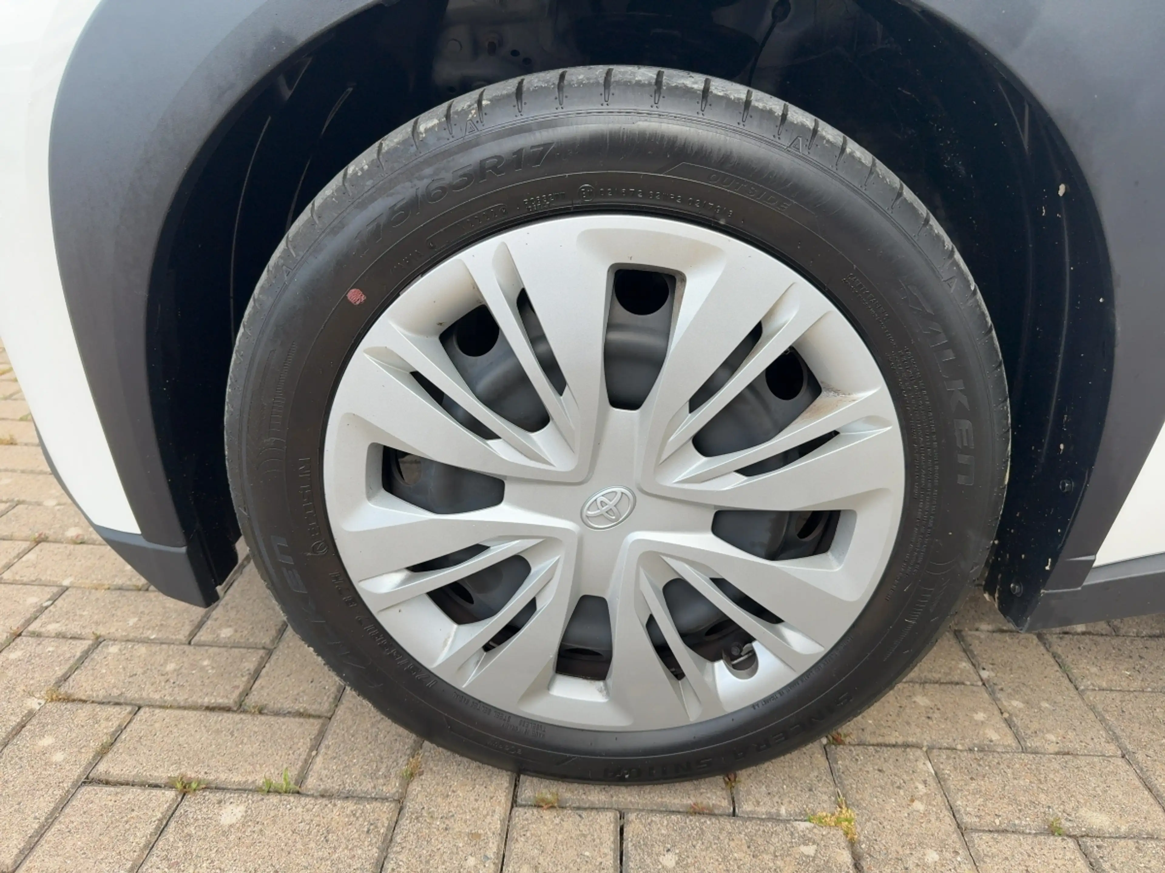 Toyota Aygo X 1.0 Play ACC + Fernlichtass.+ Kam. — photo 12