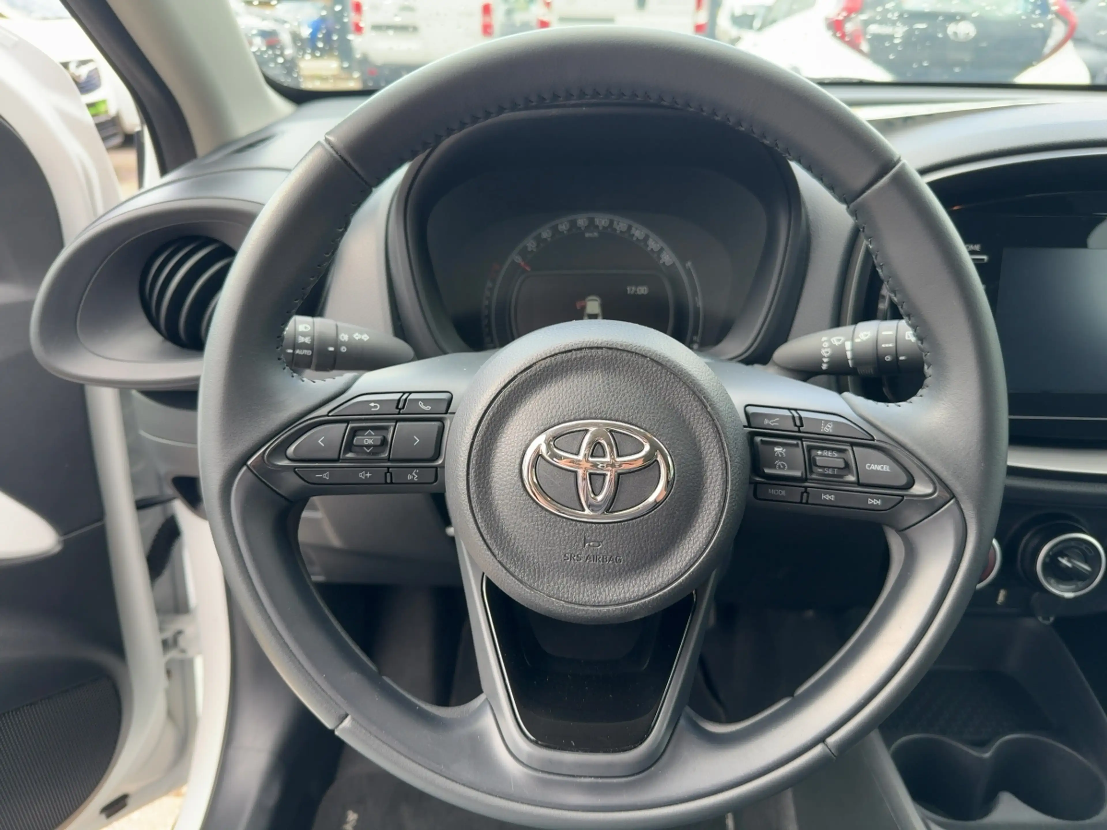 Toyota Aygo X 1.0 Play ACC + Fernlichtass.+ Kam. — photo 10