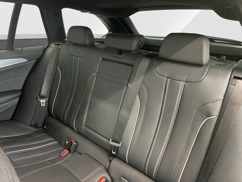 BMW 530 d A Tour,AHK,aktiver Tempomat,Rückfahrkamera,etc. — photo 13
