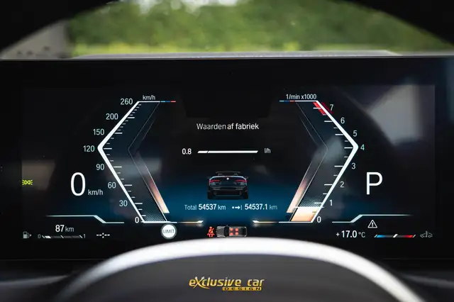 BMW 4 Series view 26