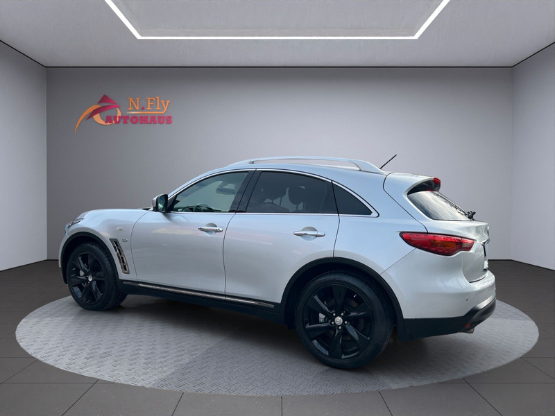 Infiniti QX70 5.0 S Premium V8*Leder*Navi*360*belüf.Sitz* — photo 4